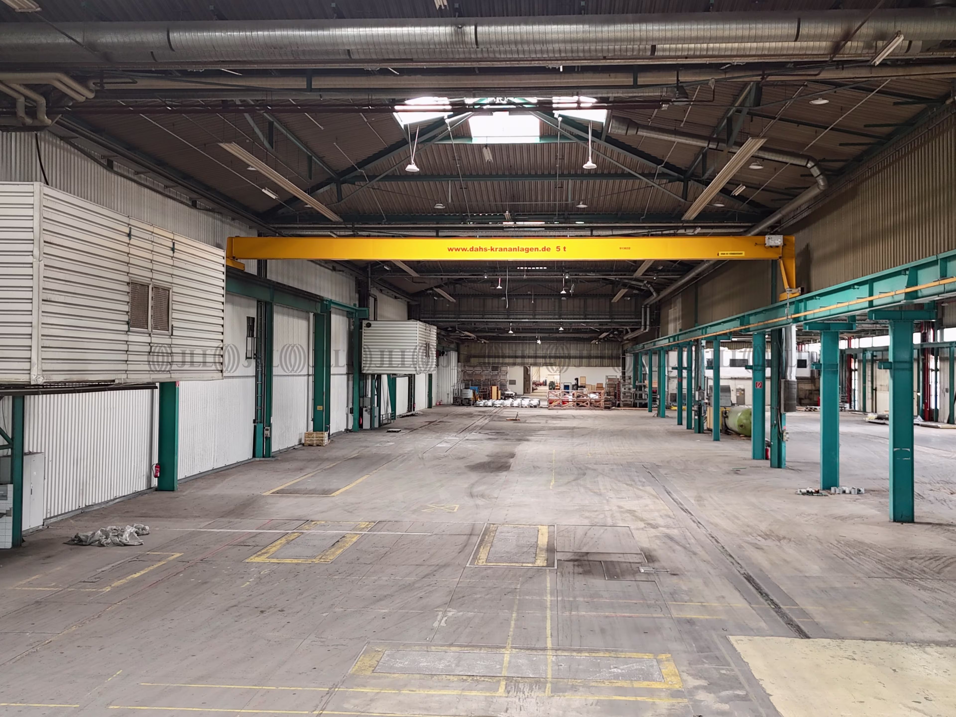 Hallen - Berlin, Spandau - B3268