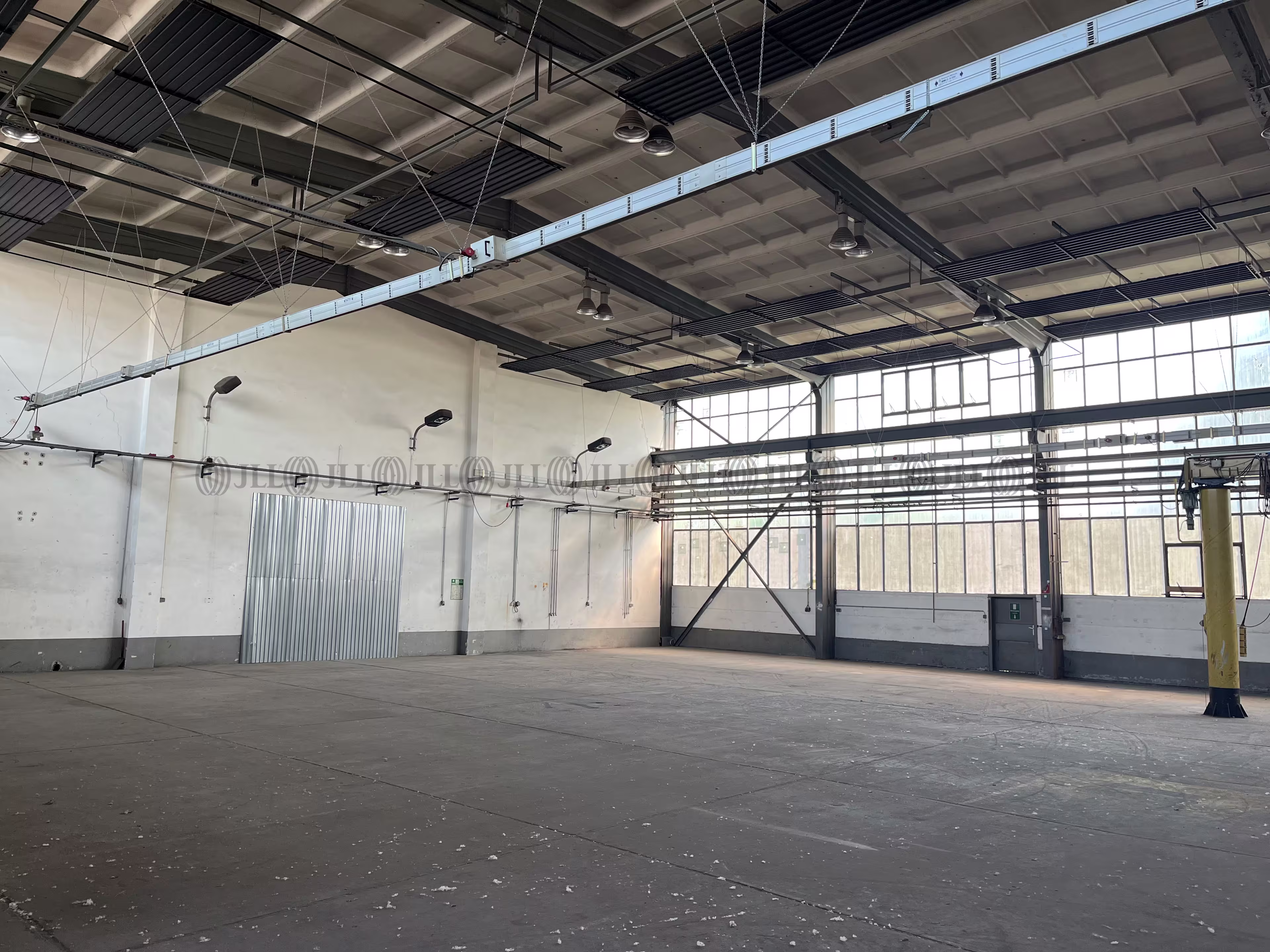 Hallen - Oranienburg - B2834