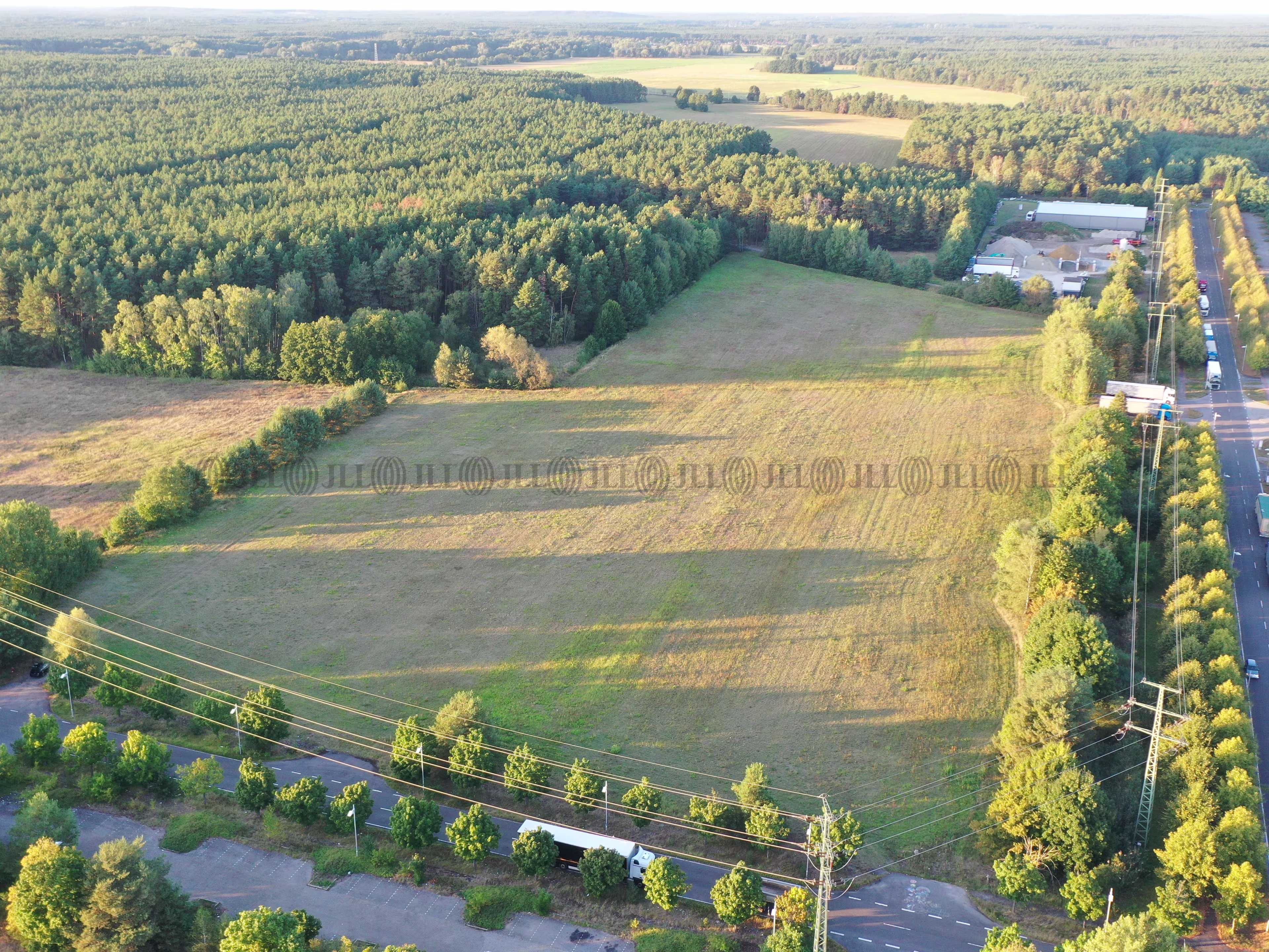 Hallen - Halbe - B3297