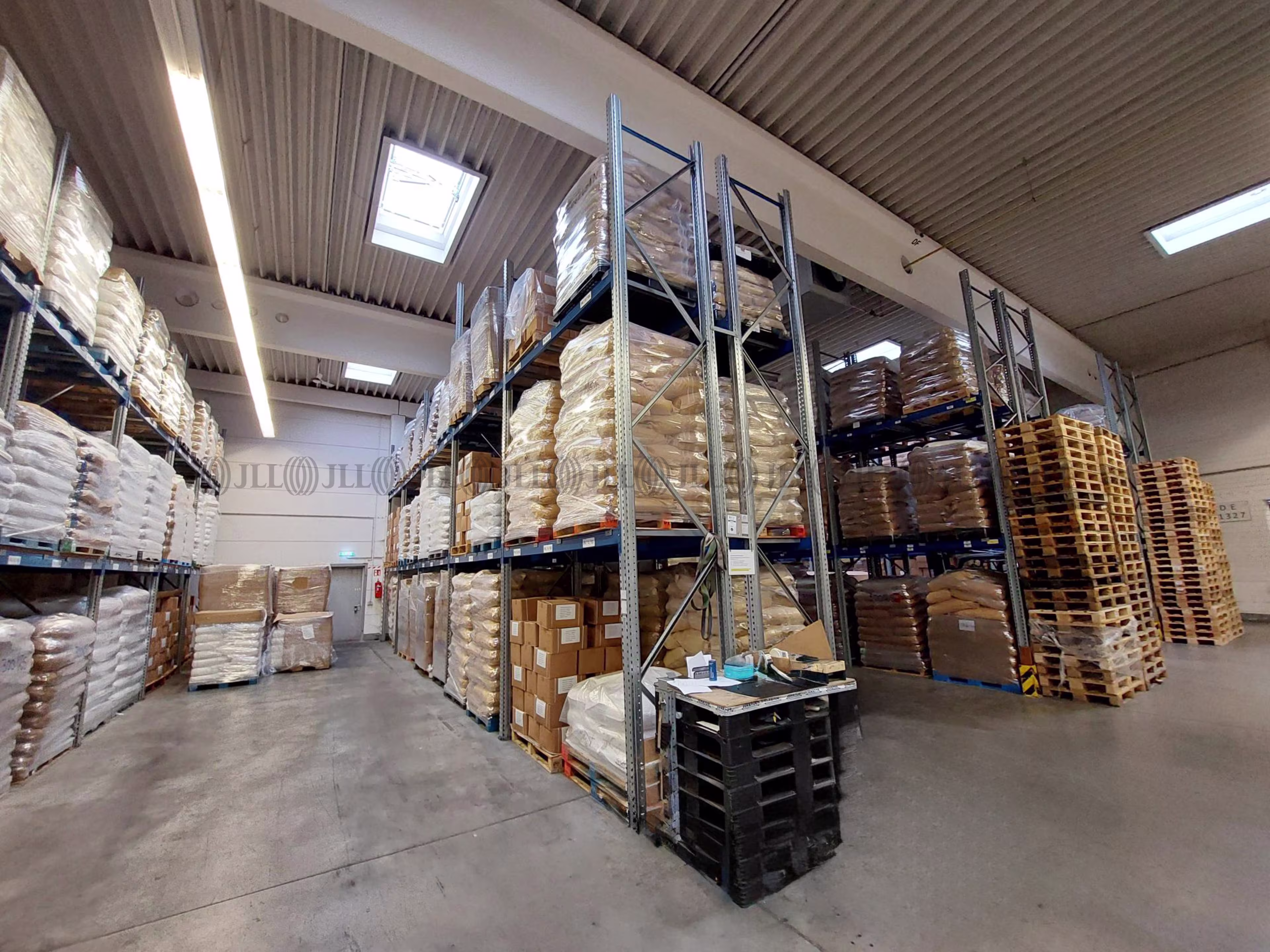 Hallen - Düsseldorf, Lichtenbroich - D0032 Hallen - Düsseldorf, Lichtenbroich - D0032