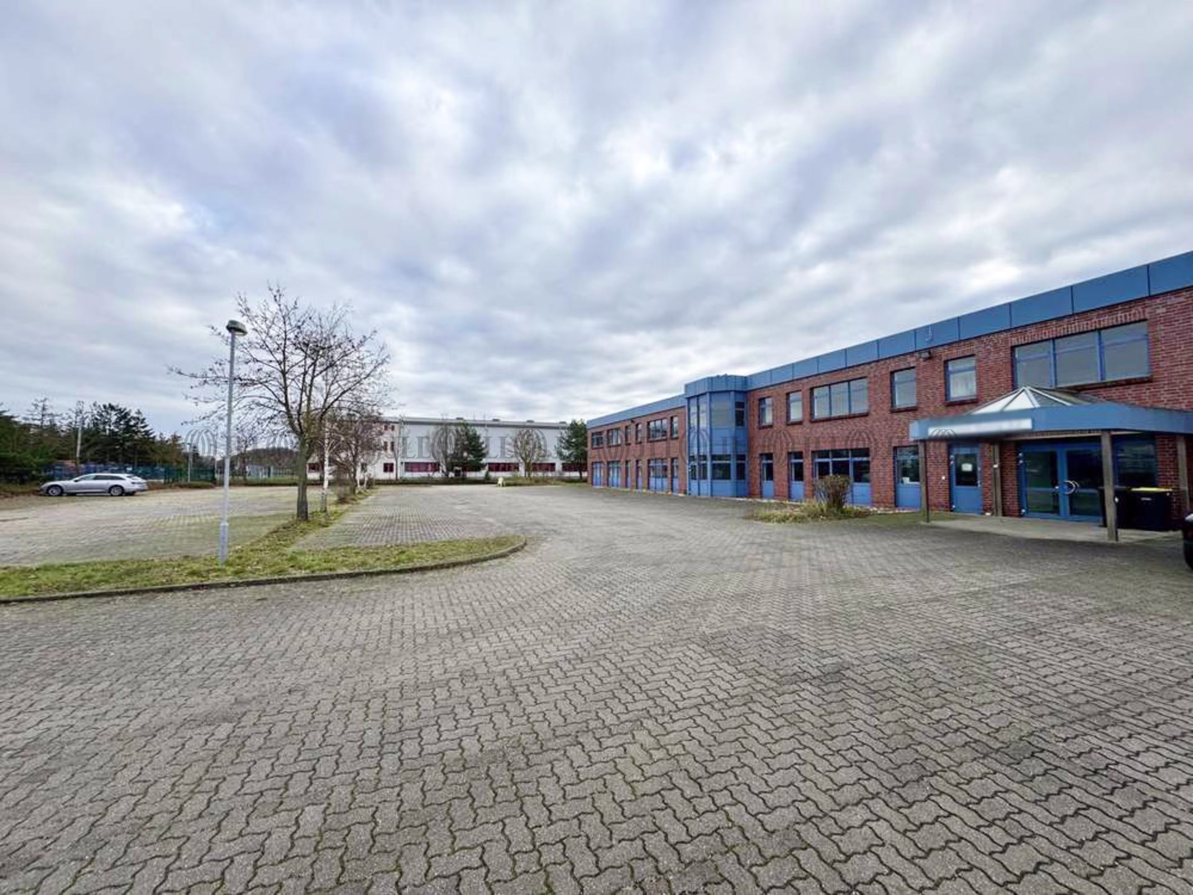 Hallen - Kloster Lehnin - B1124