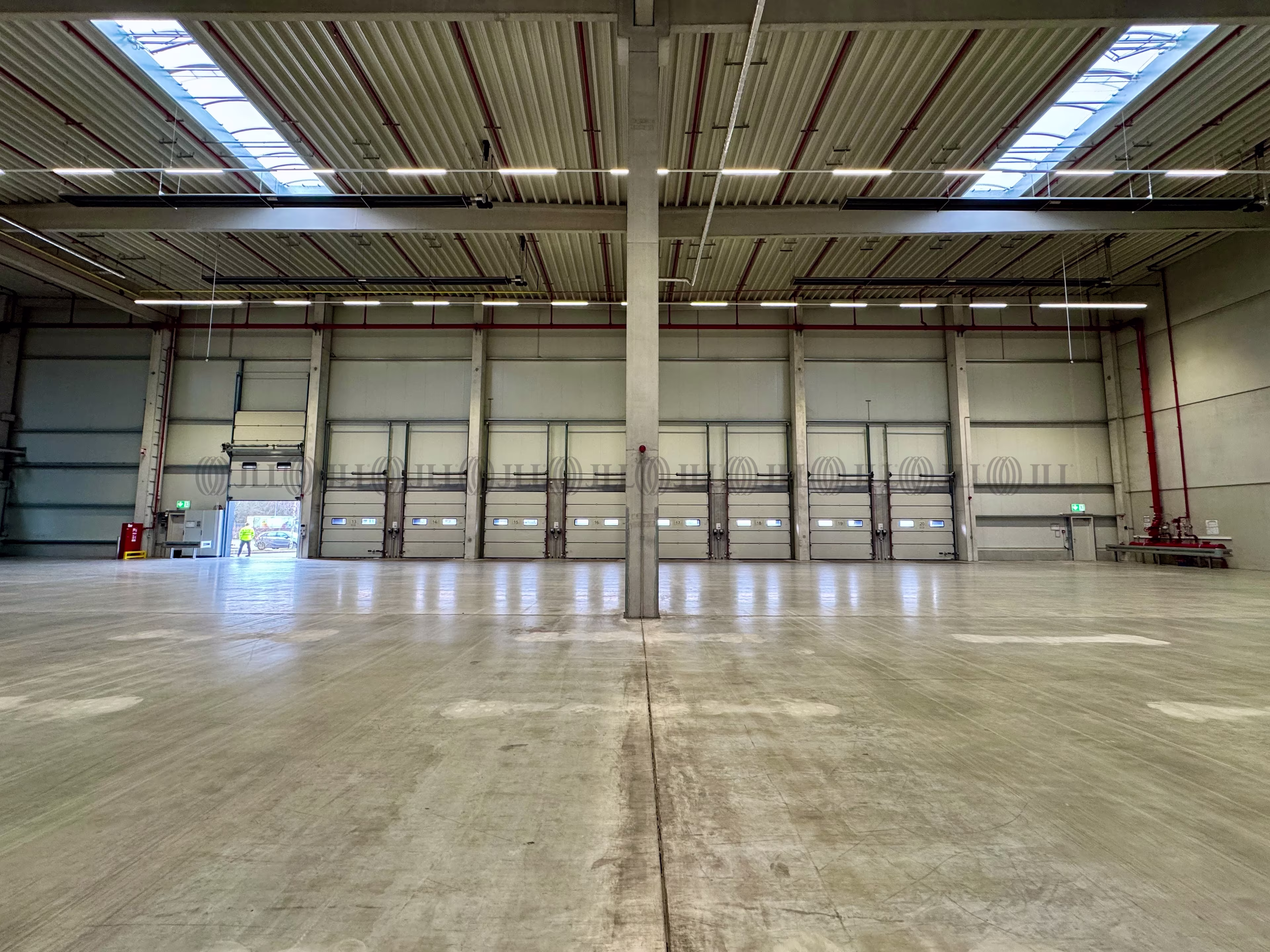 Hallen - Wustermark - B1209