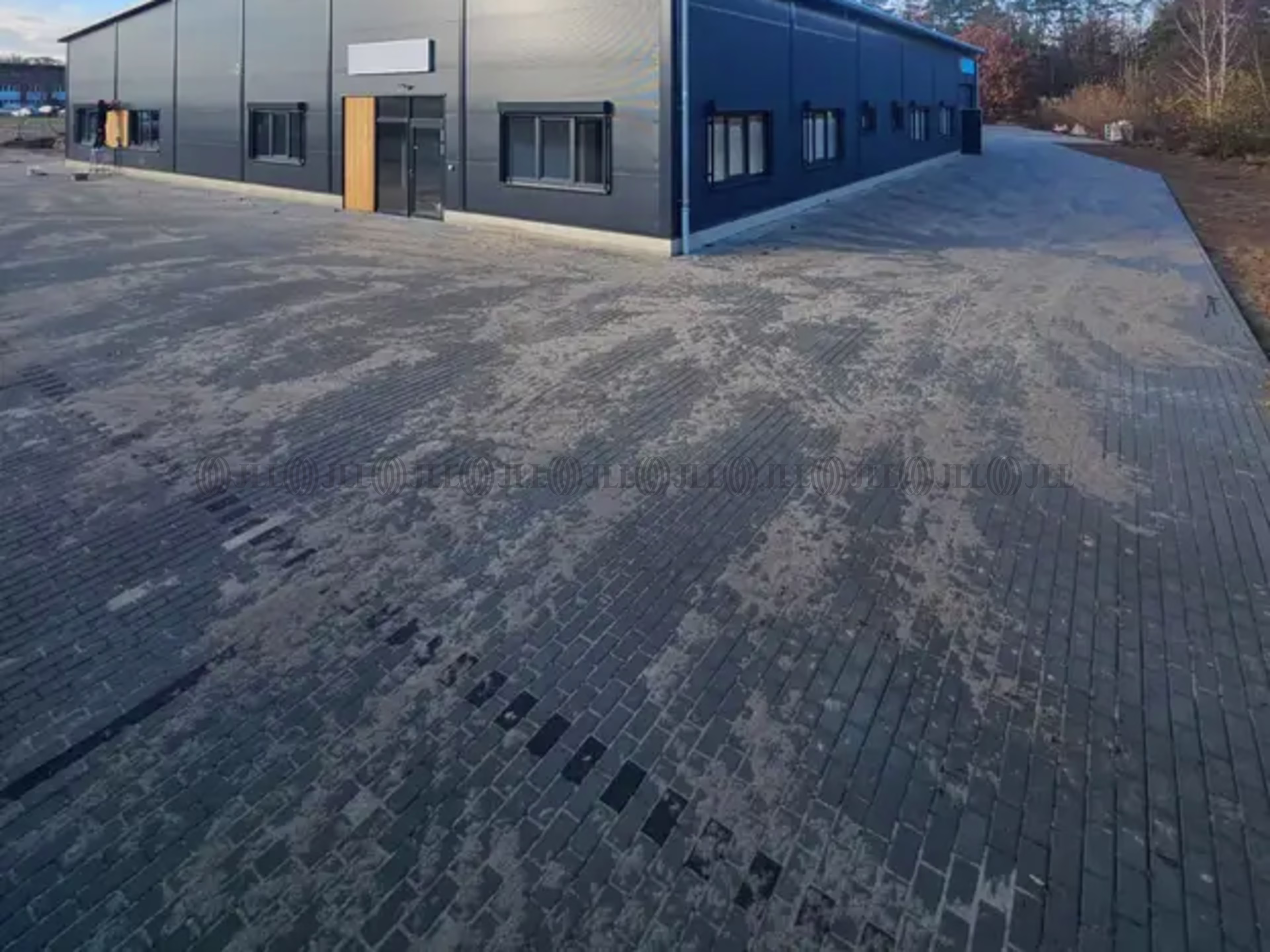 Hallen - Wildau - B3276
