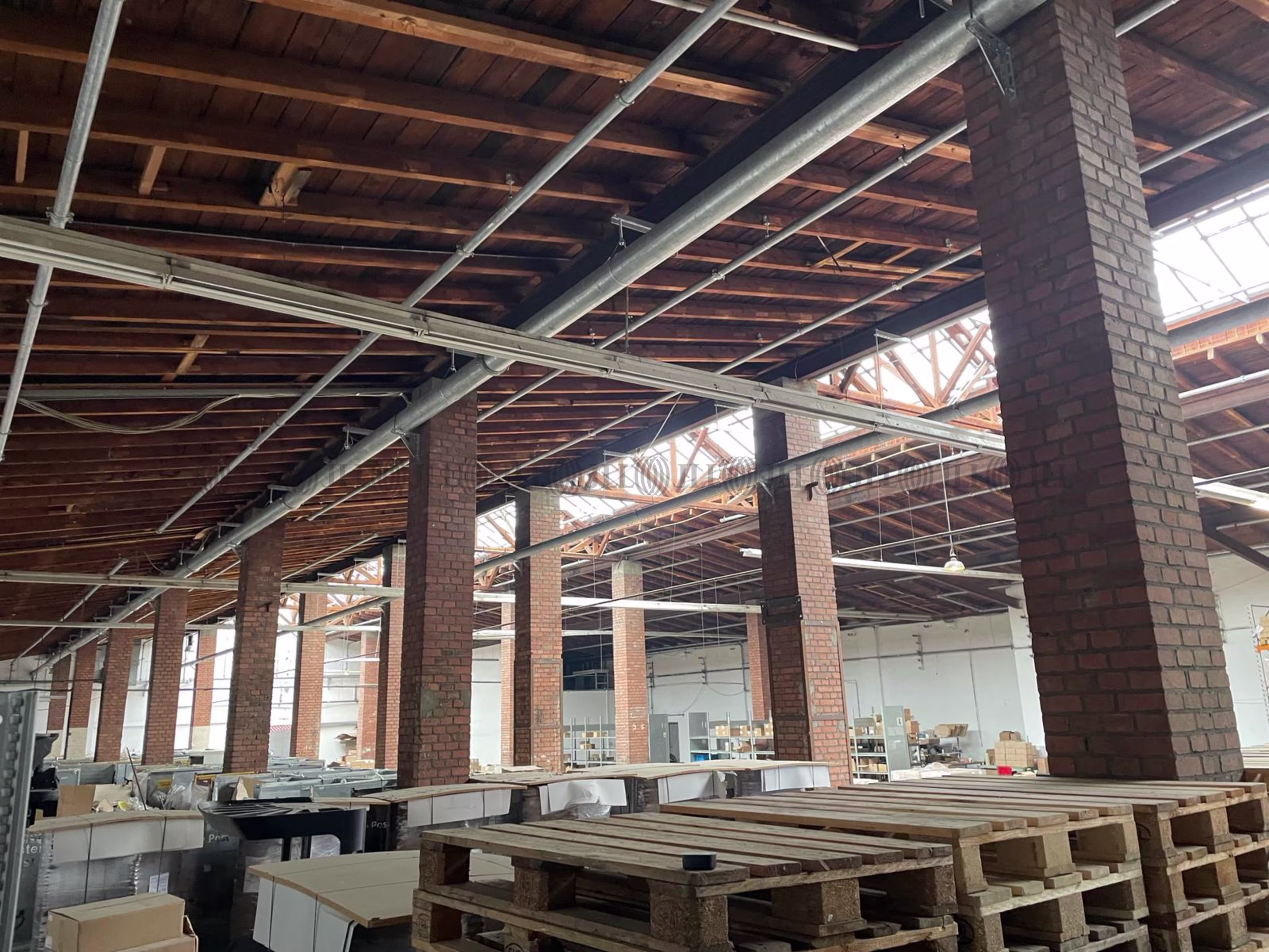 Hallen - Nürnberg - M2375 Hallen - Nürnberg - M2375