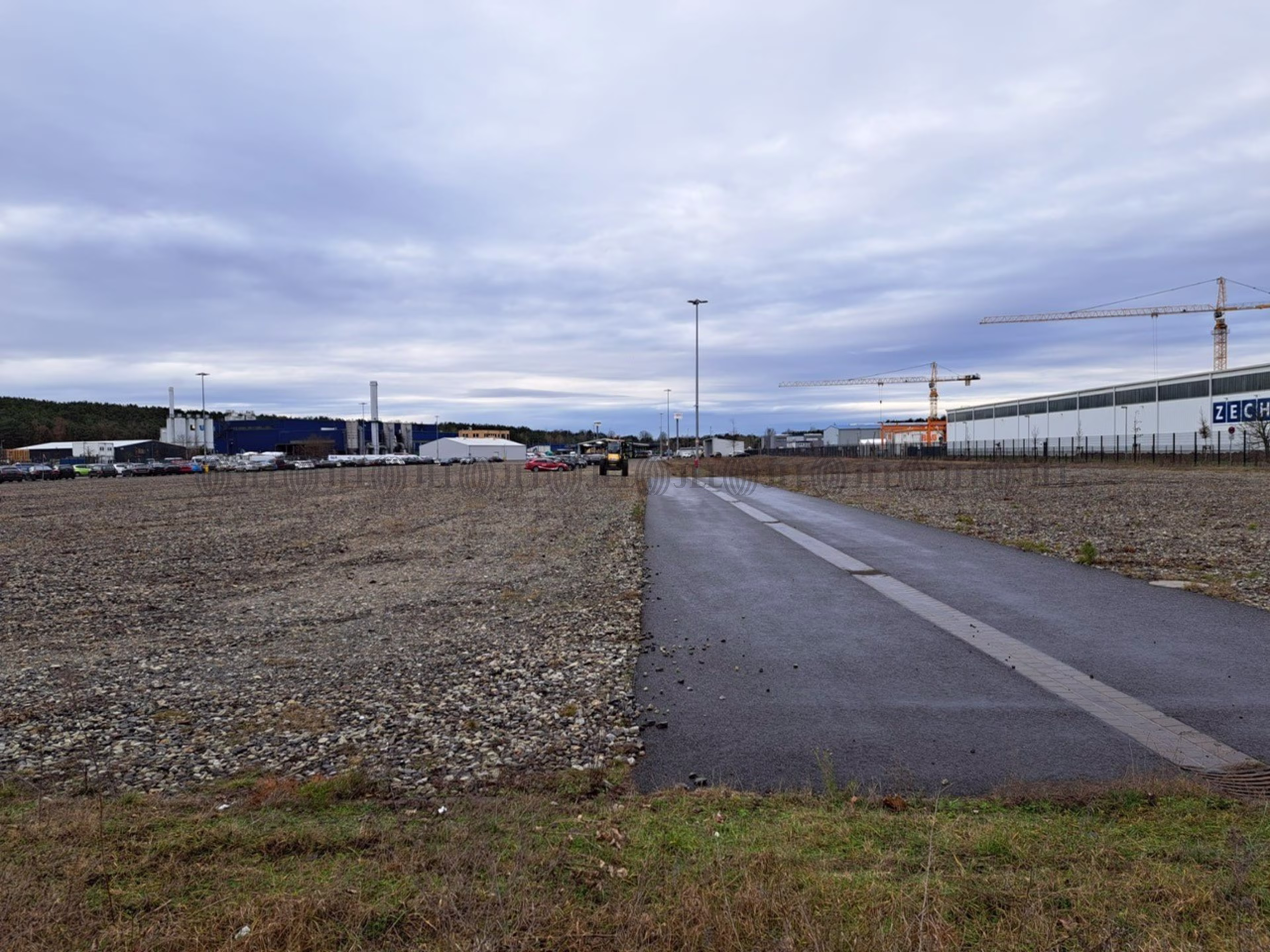 Hallen - Königs Wusterhausen - B3051