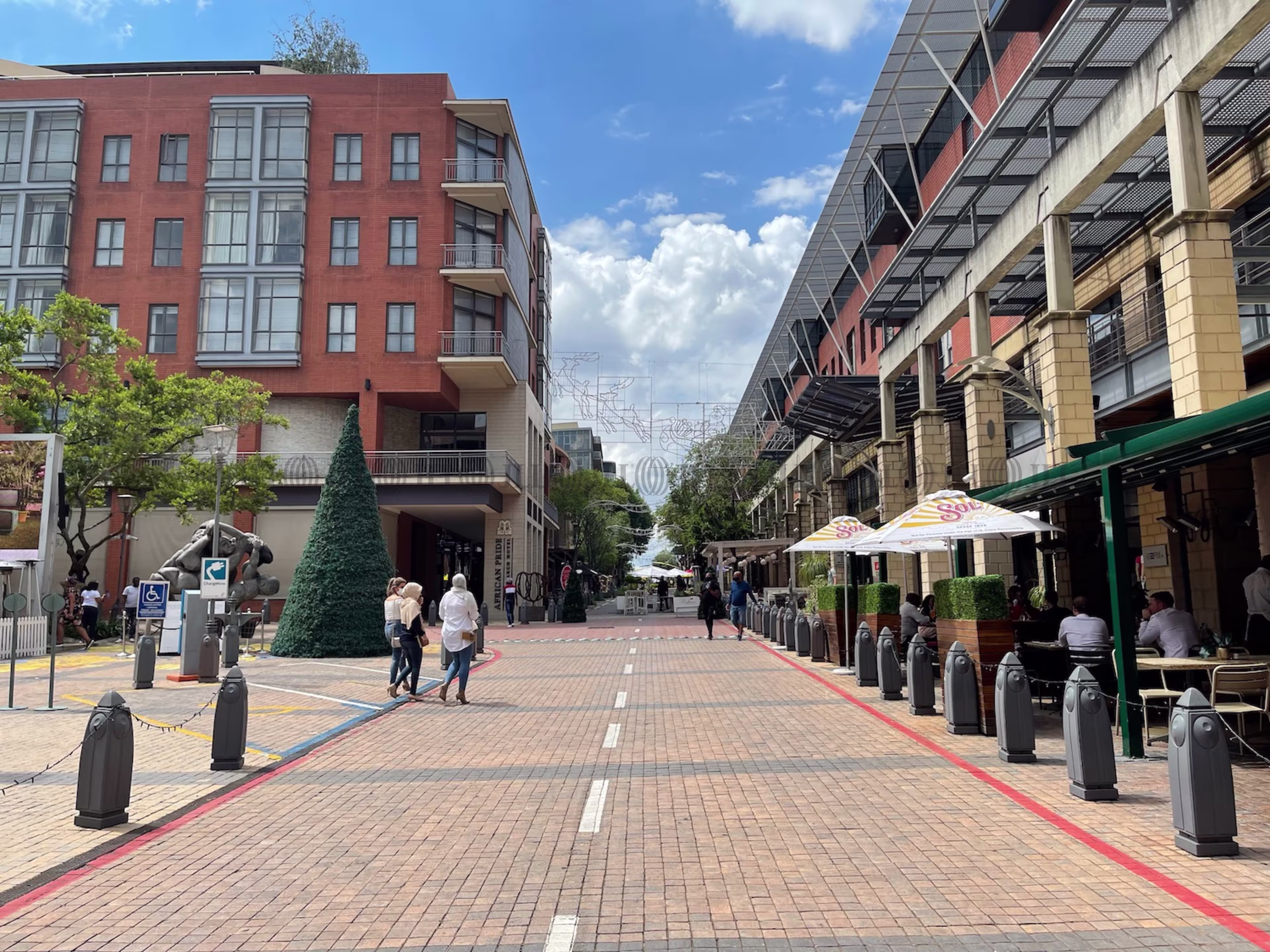 10 The High Street