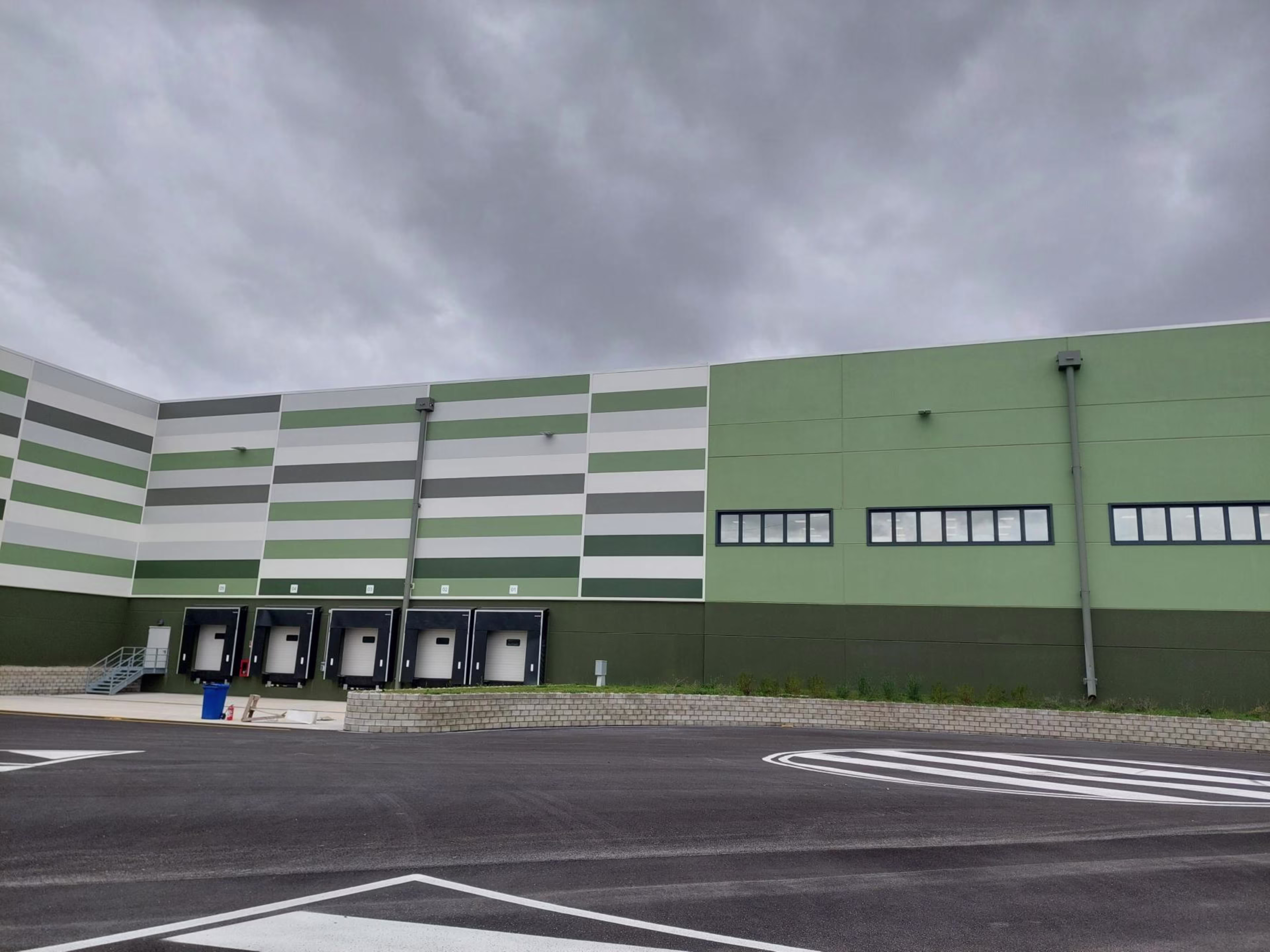 Immobile logistico in locazione a Fara in Sabina, Rieti