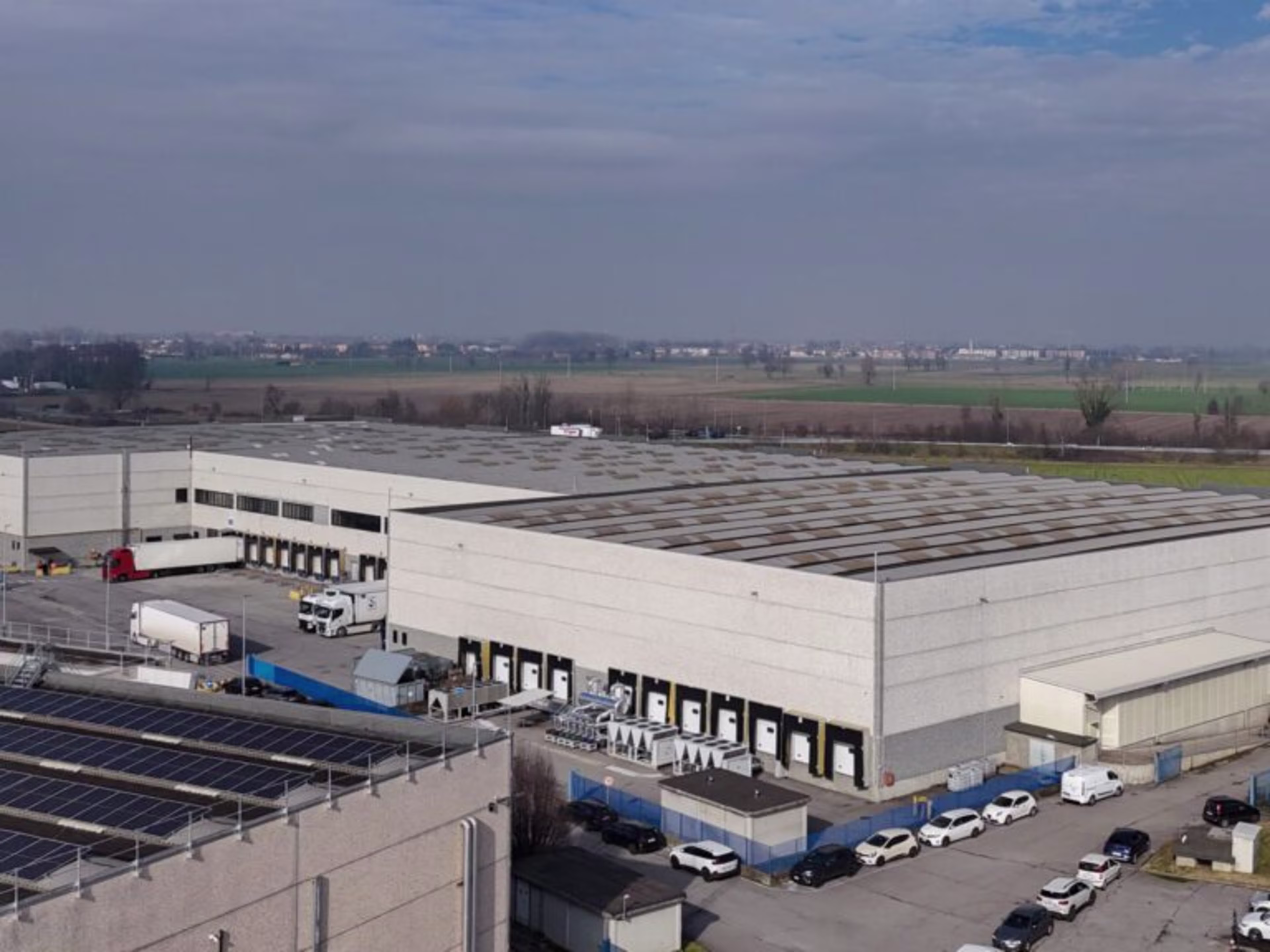 Immobile logistico esistente in locazione a Tavazzano, Lodi