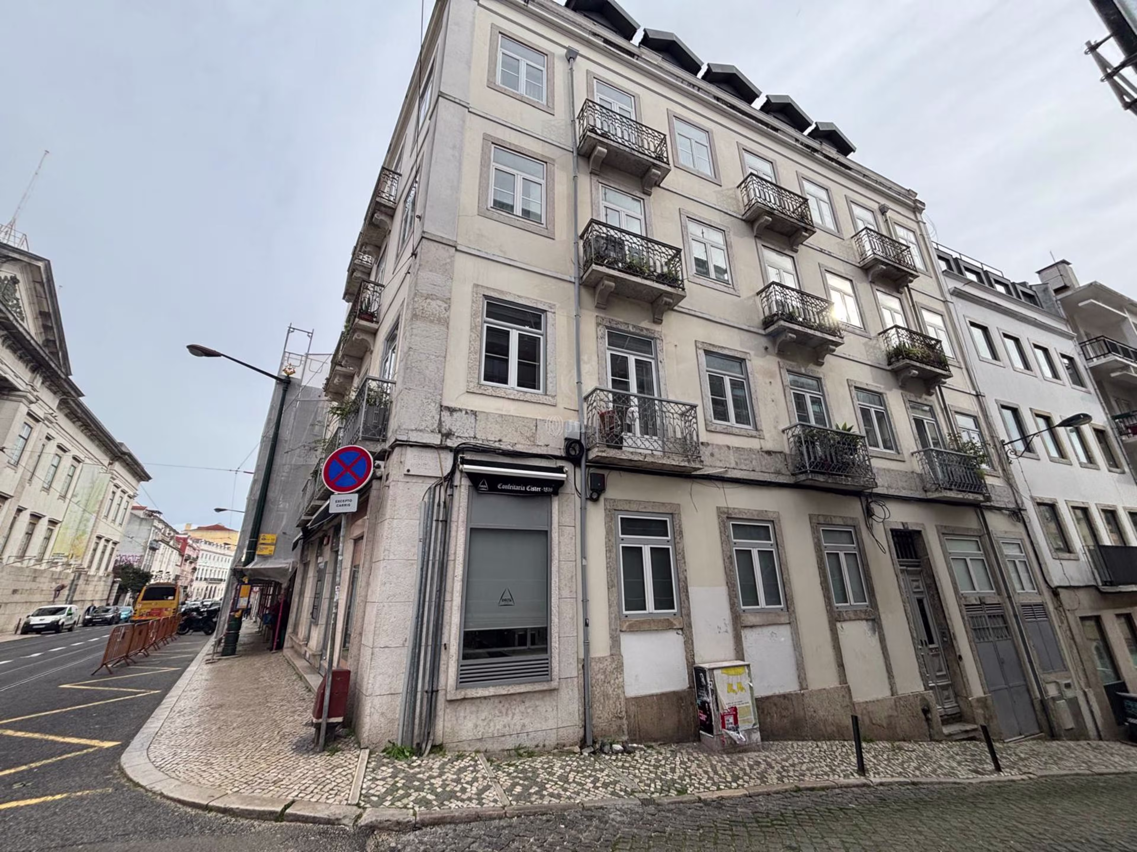 Escola Politécnica 107