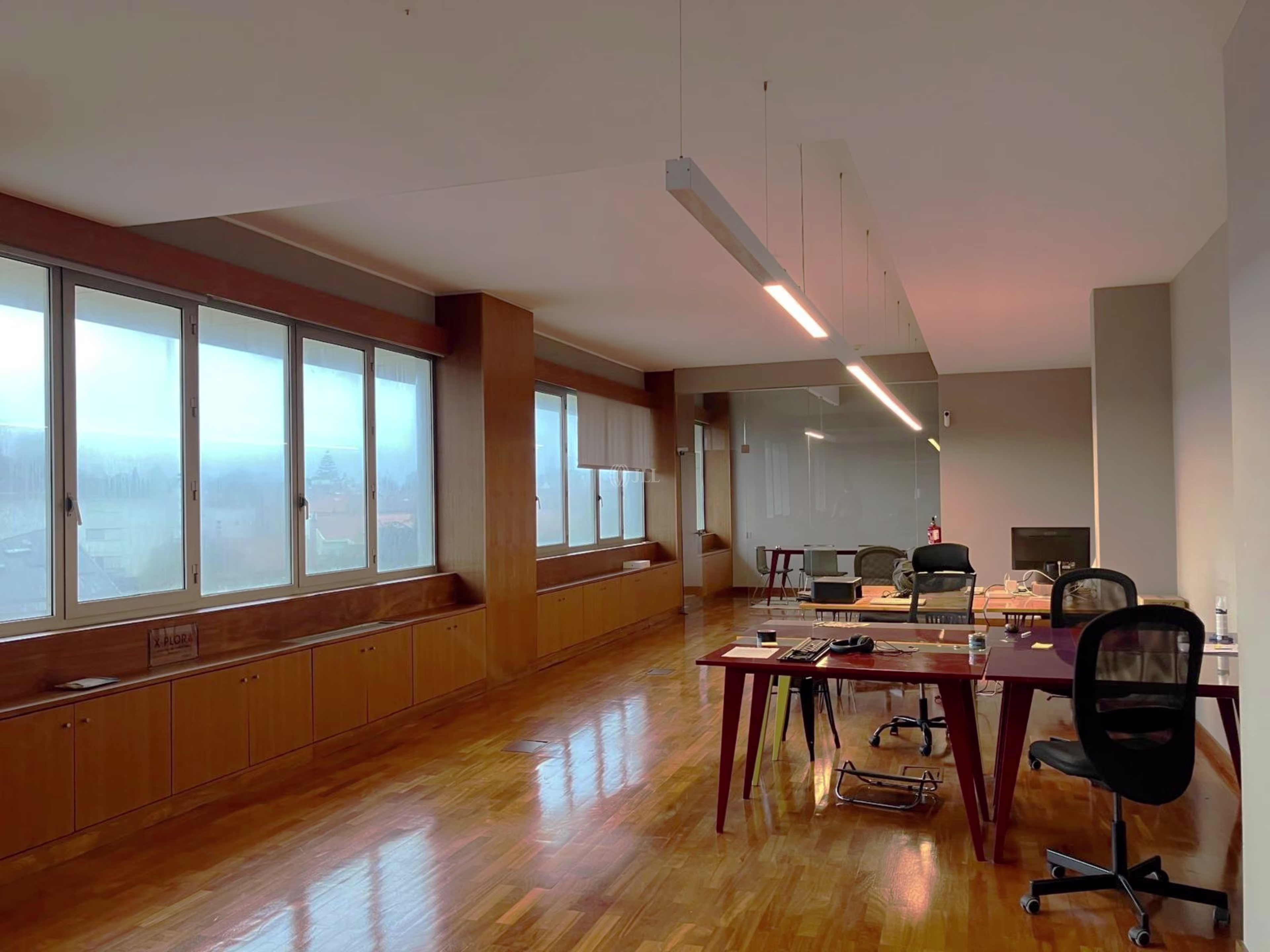 Aviz Office