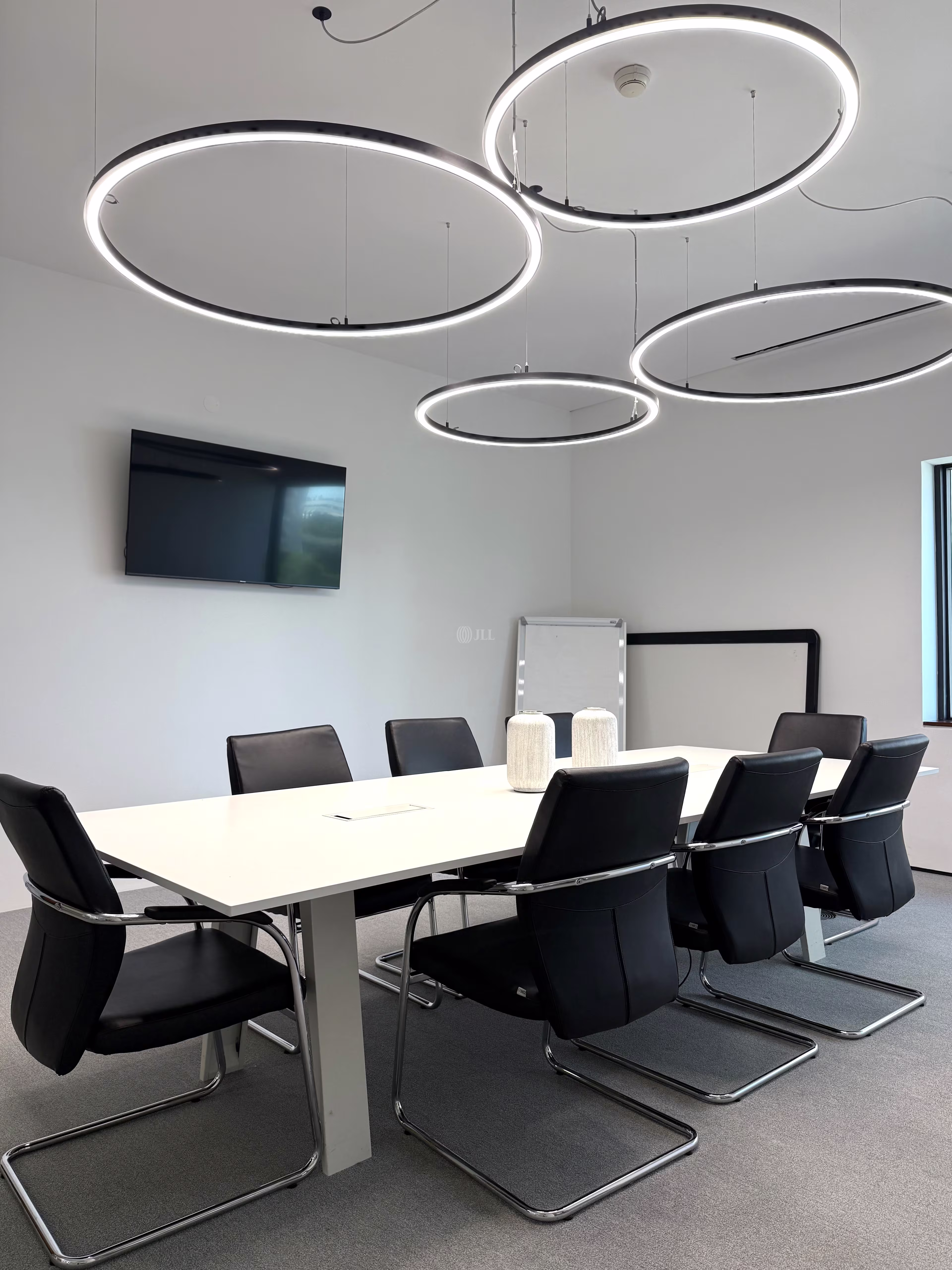 Art's Business Center