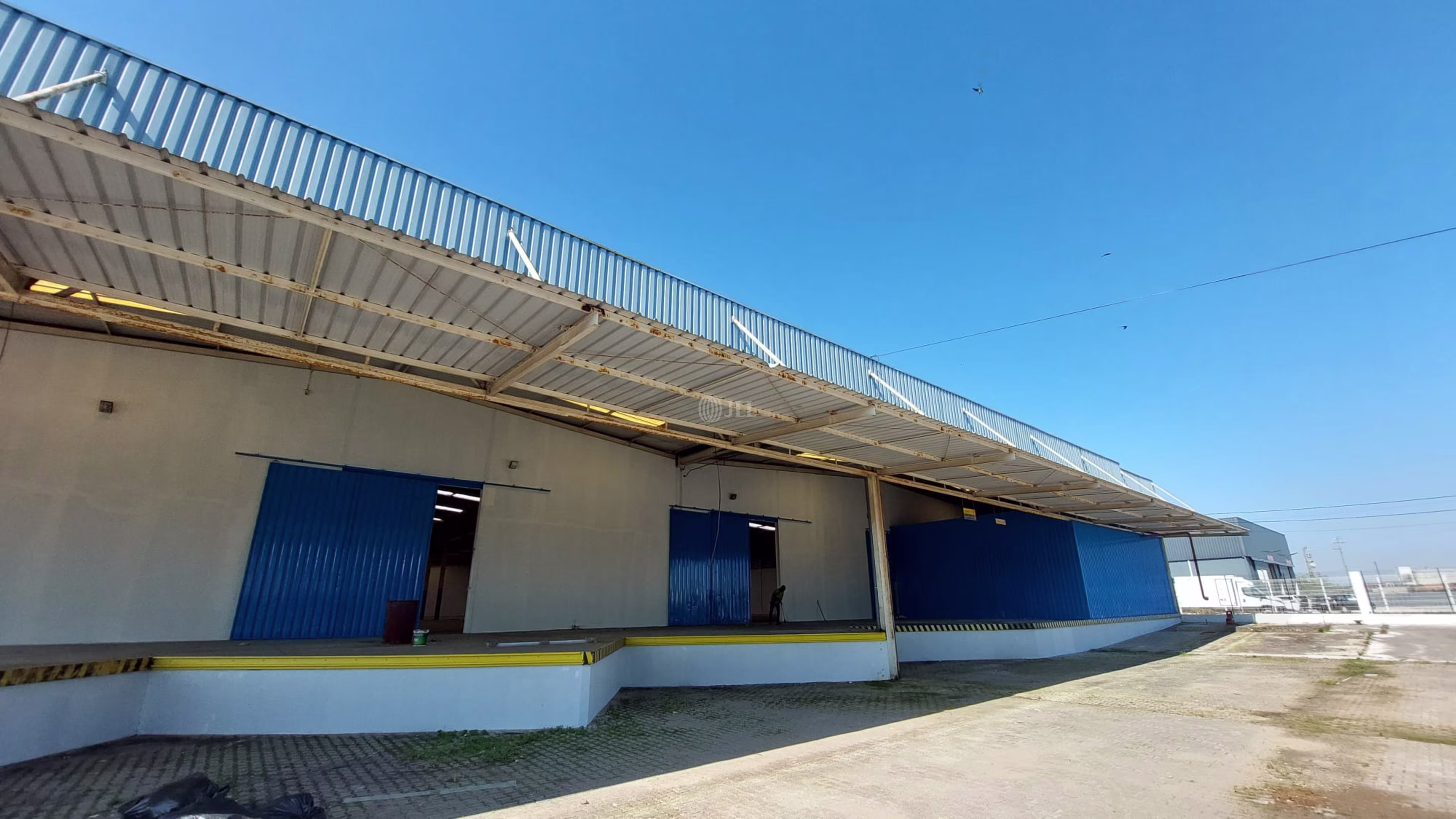 Armazém Industrial Samora Correia