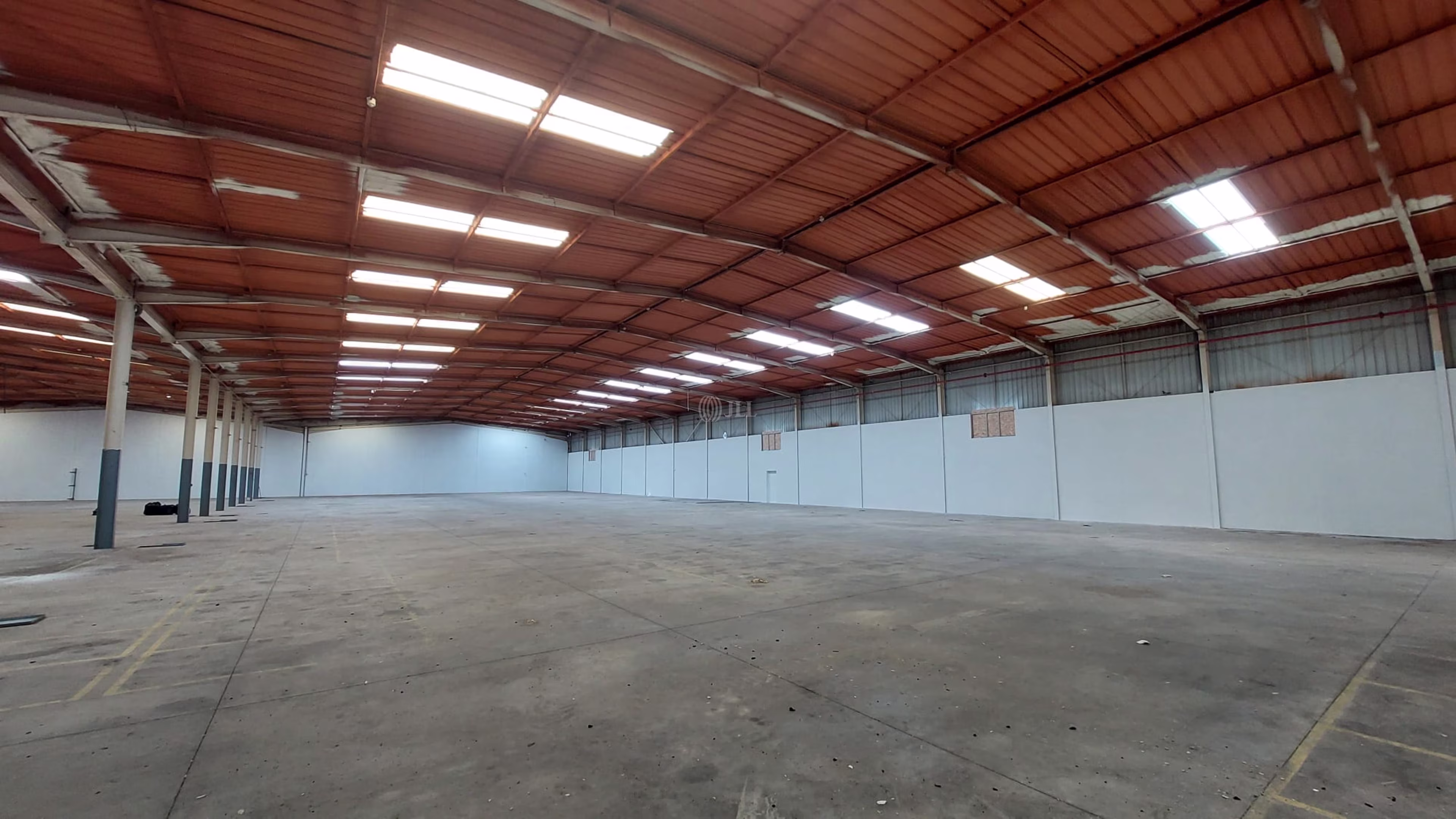 Armazém Industrial Samora Correia