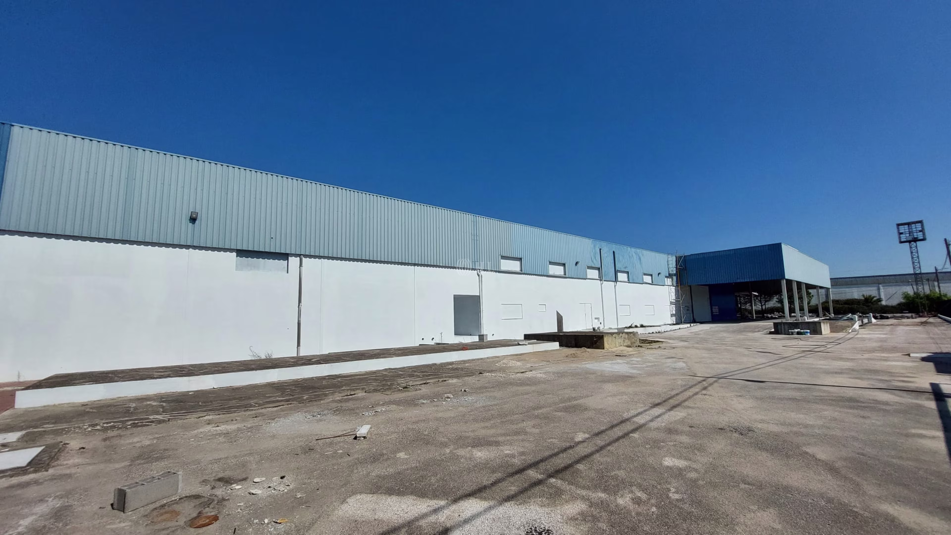 Armazém Industrial Samora Correia