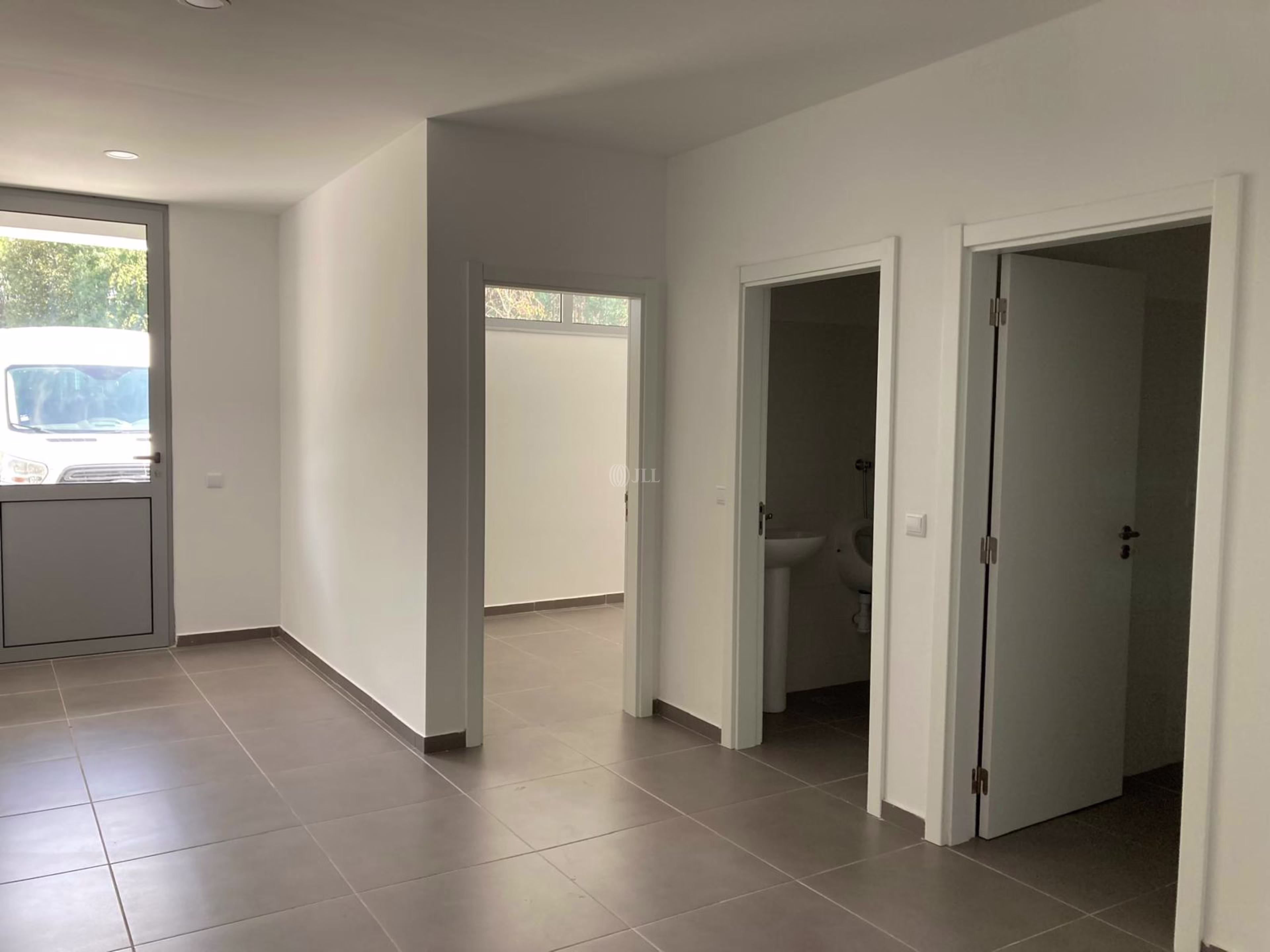 Armazém S. Martinho do Campo, Santo Tirso | Para Arrendar