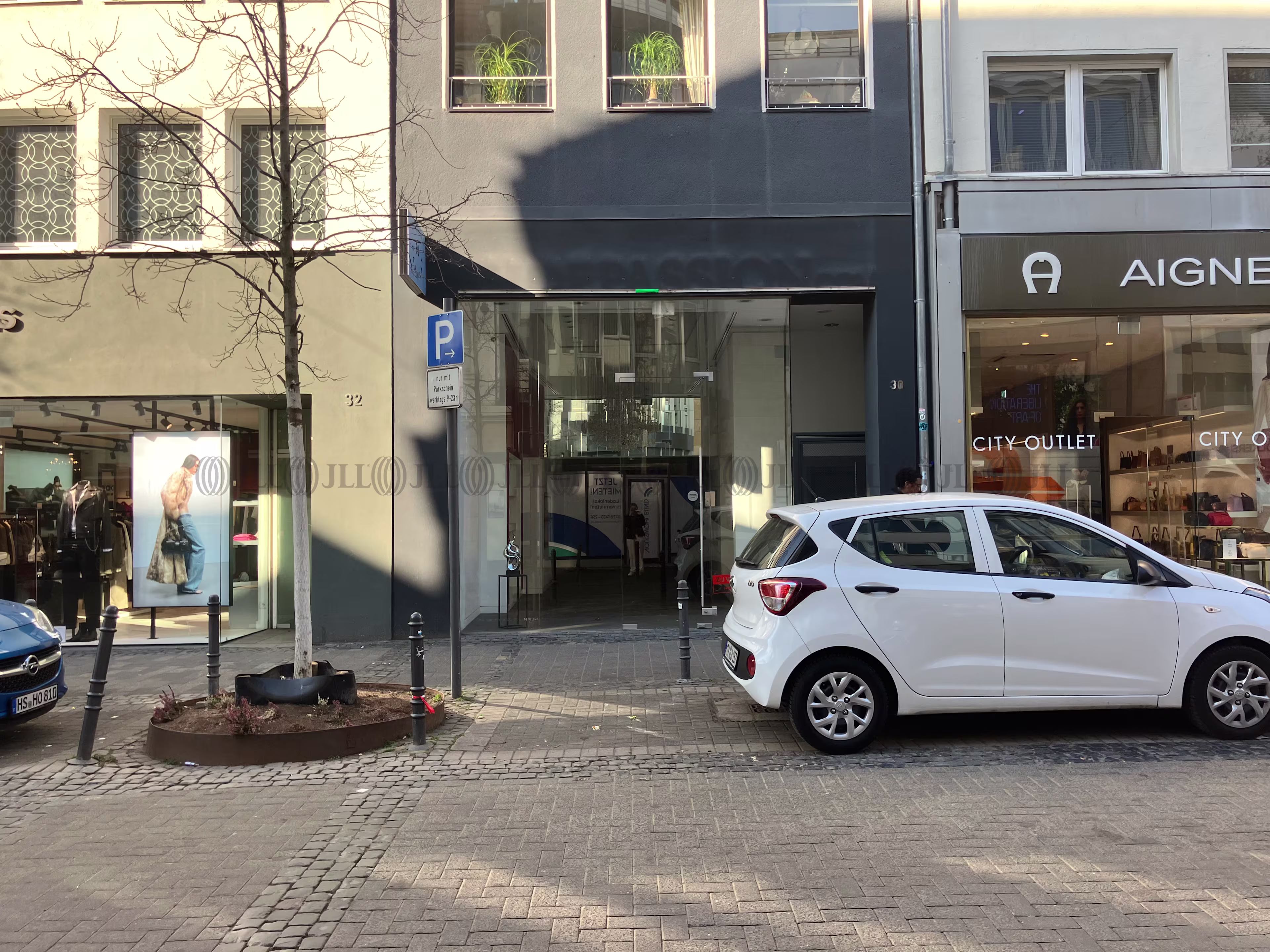 Einzelhandel - Köln, Altstadt-Nord - E1210