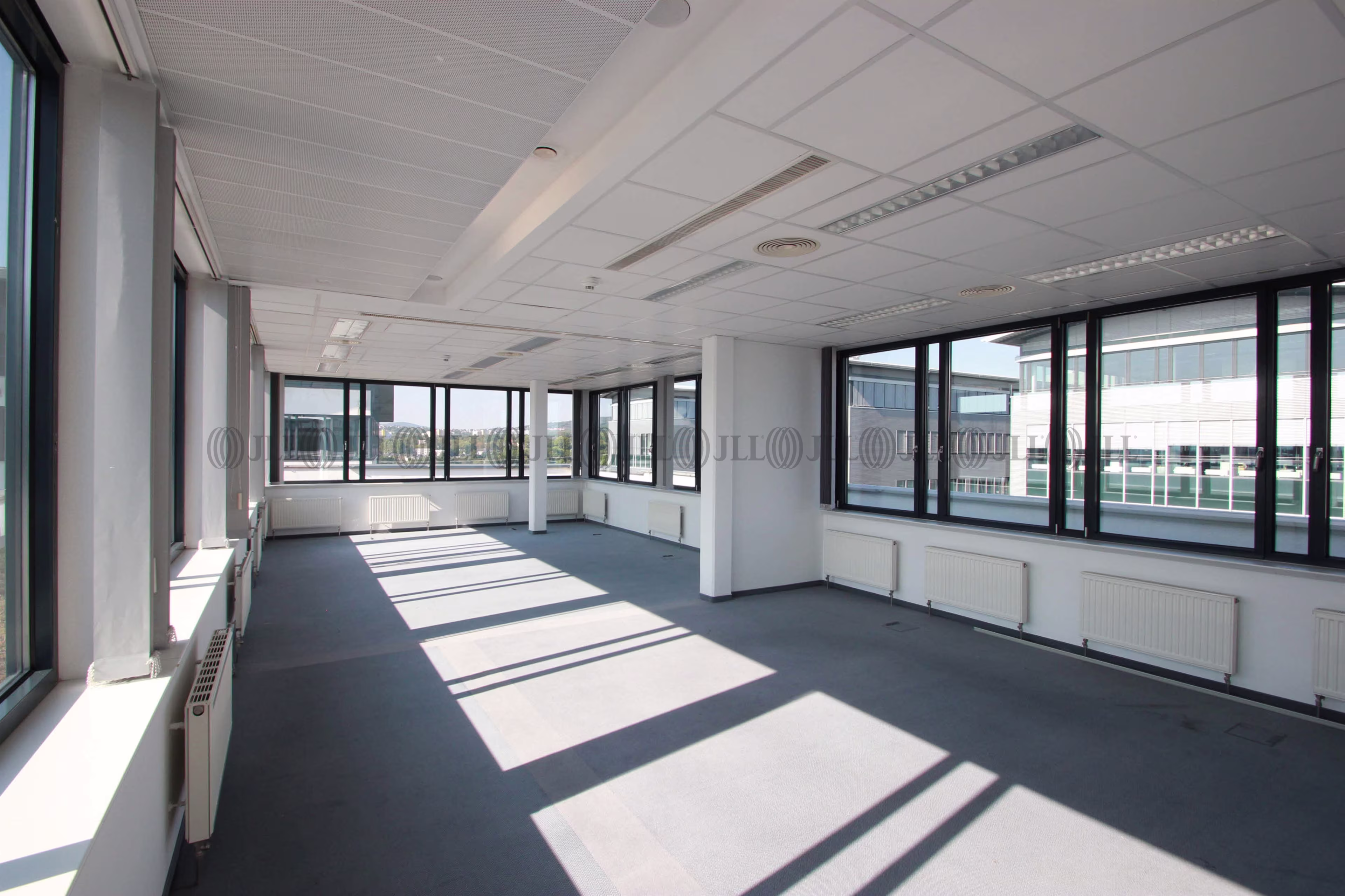 Büroimmobilie - Schwalbach am Taunus - F0286