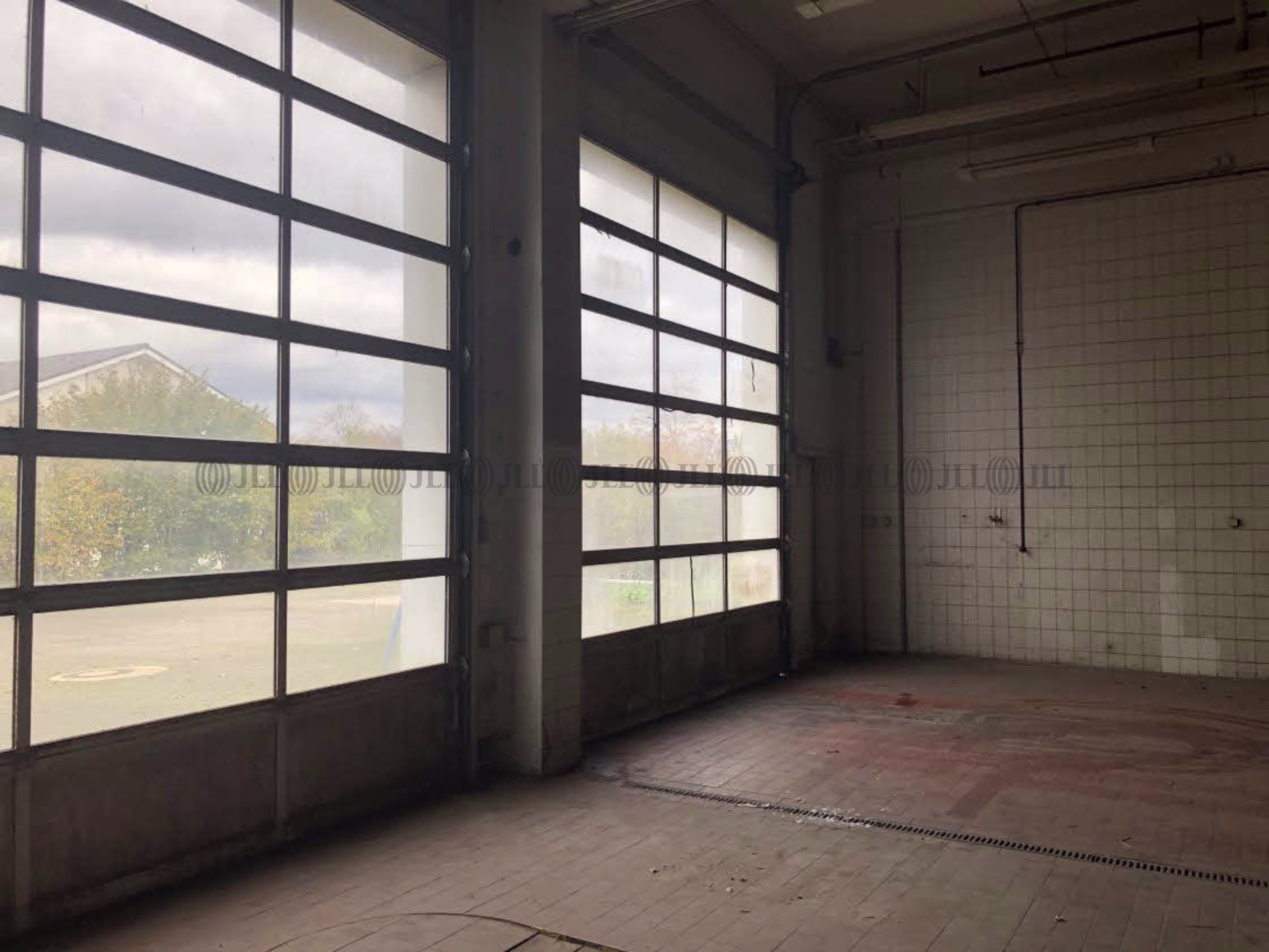 Hallen - Neuruppin - B2136