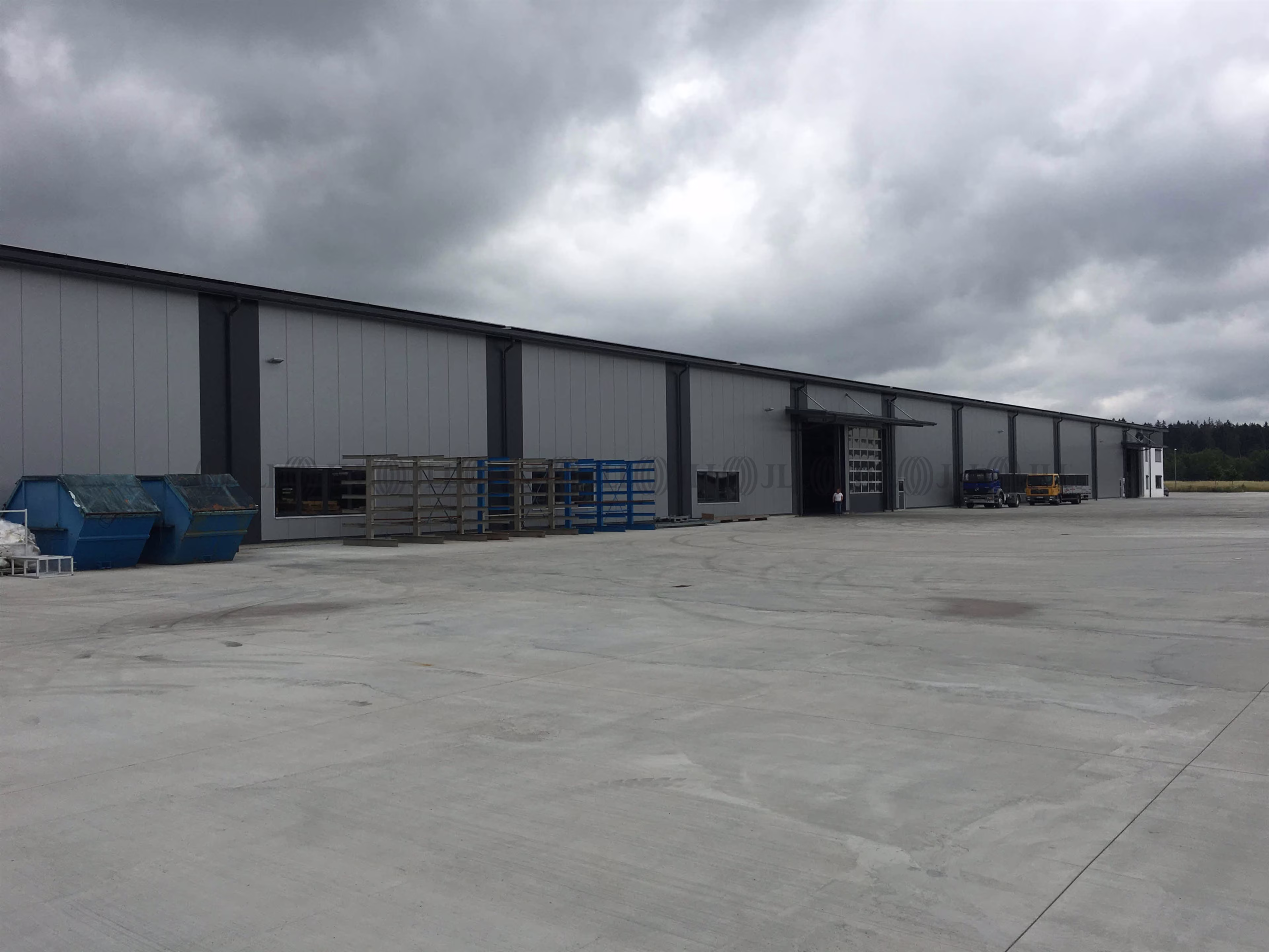 Hallen - Meiningen - B1454