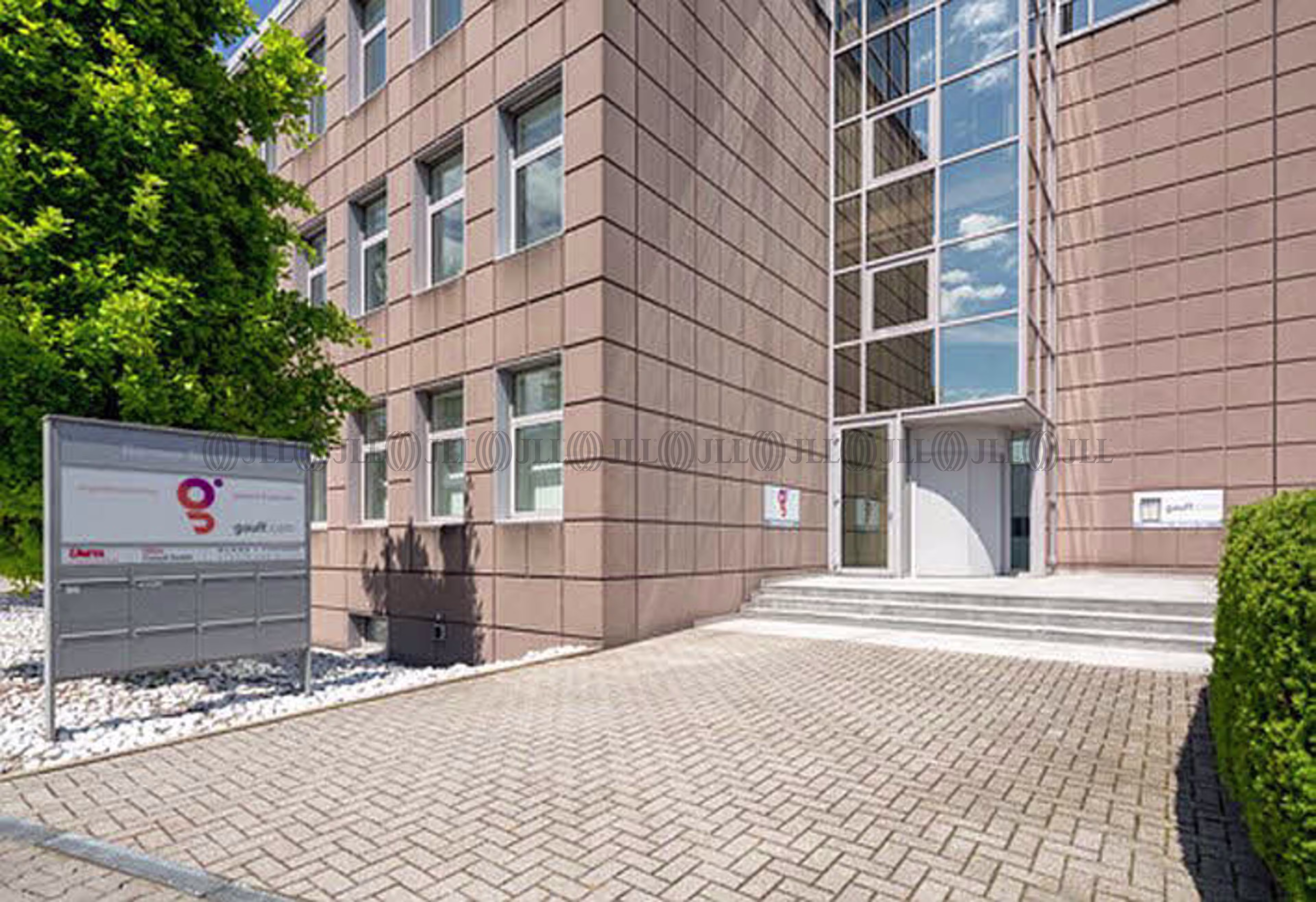 Büroimmobilie - Frankfurt am Main, Nieder-Eschbach - F2794