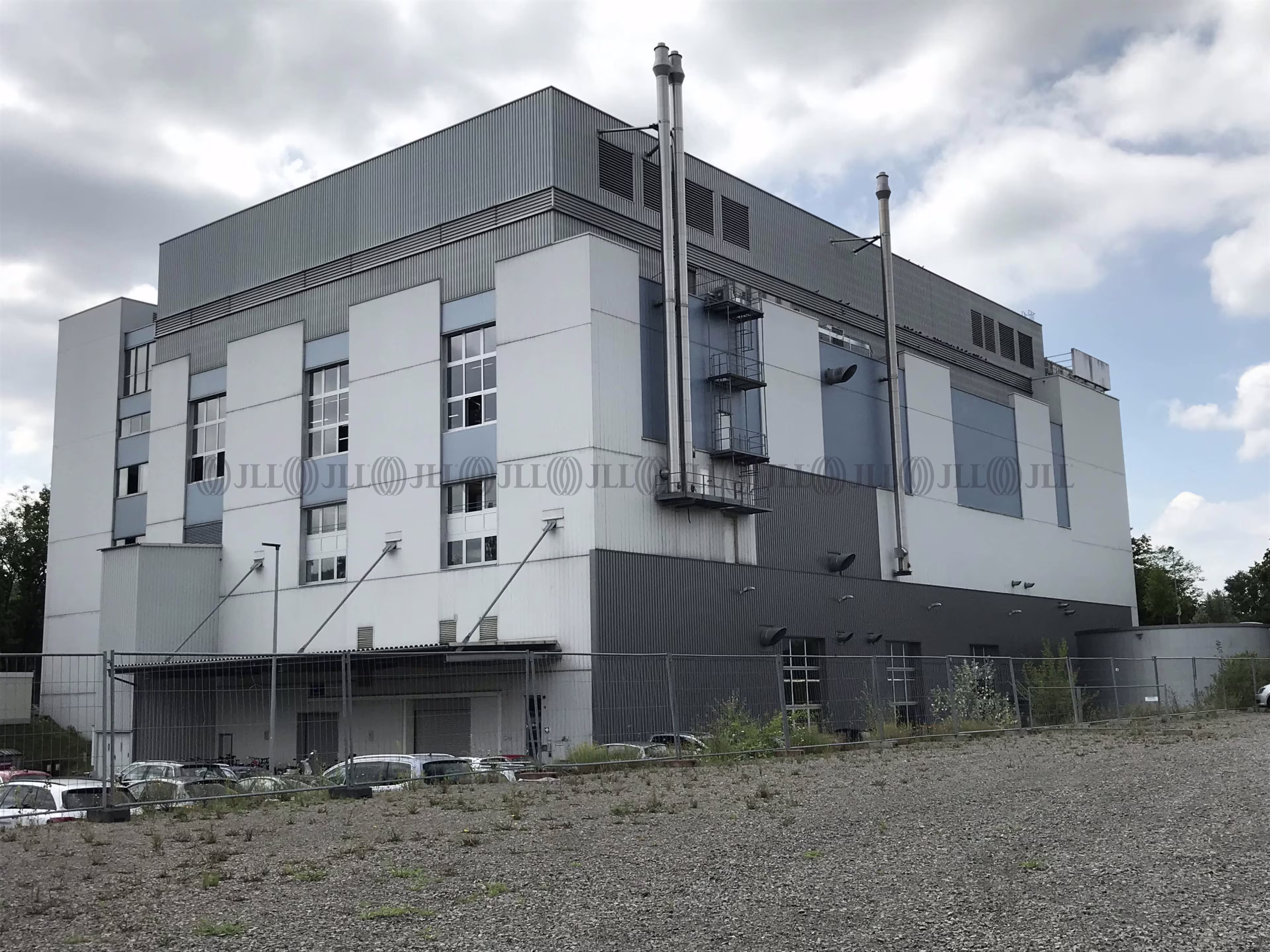Hallen - Esslingen am Neckar, Oberesslingen - S0618