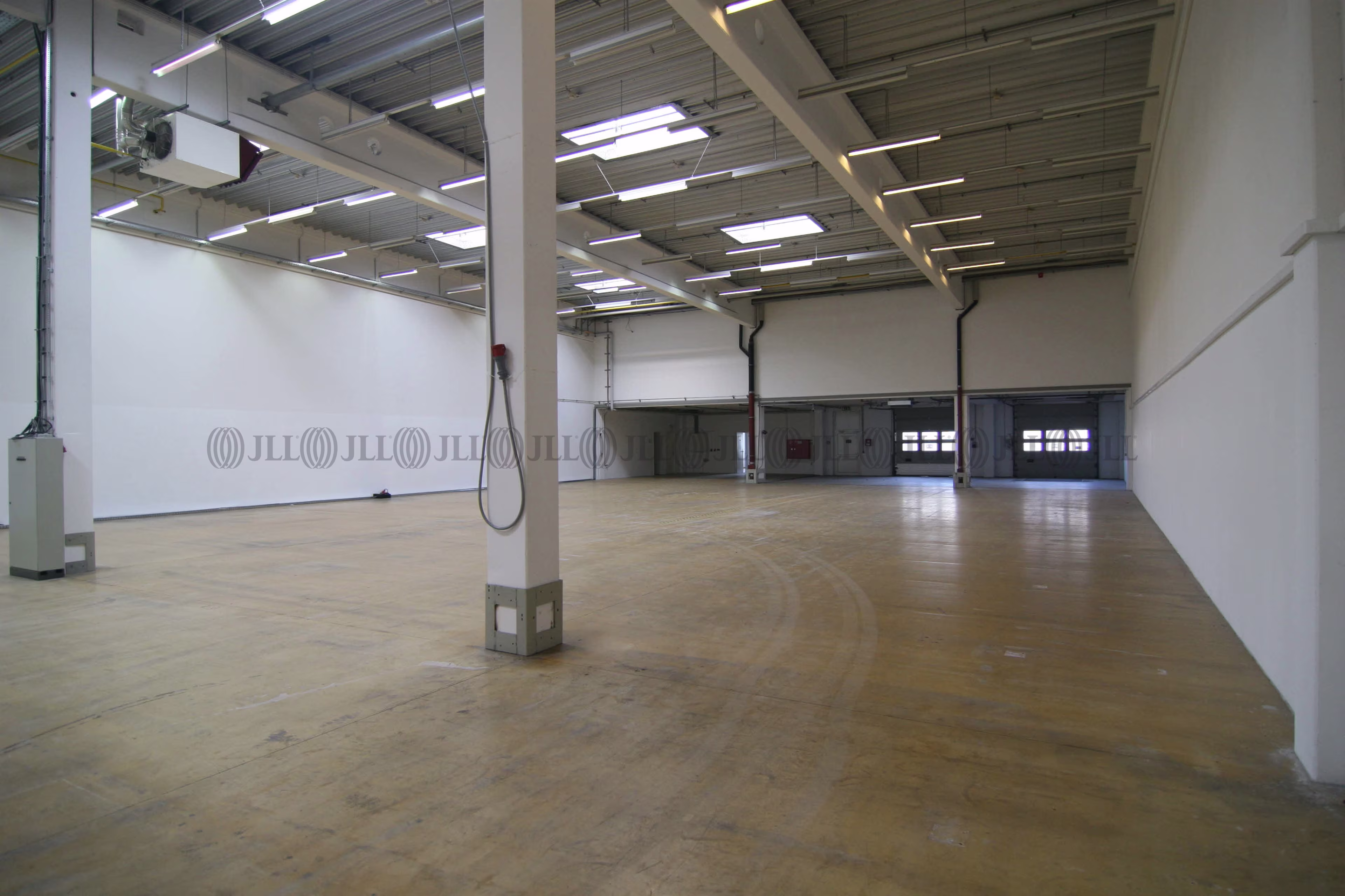 Hallen - Kirchheim b. München - M1590