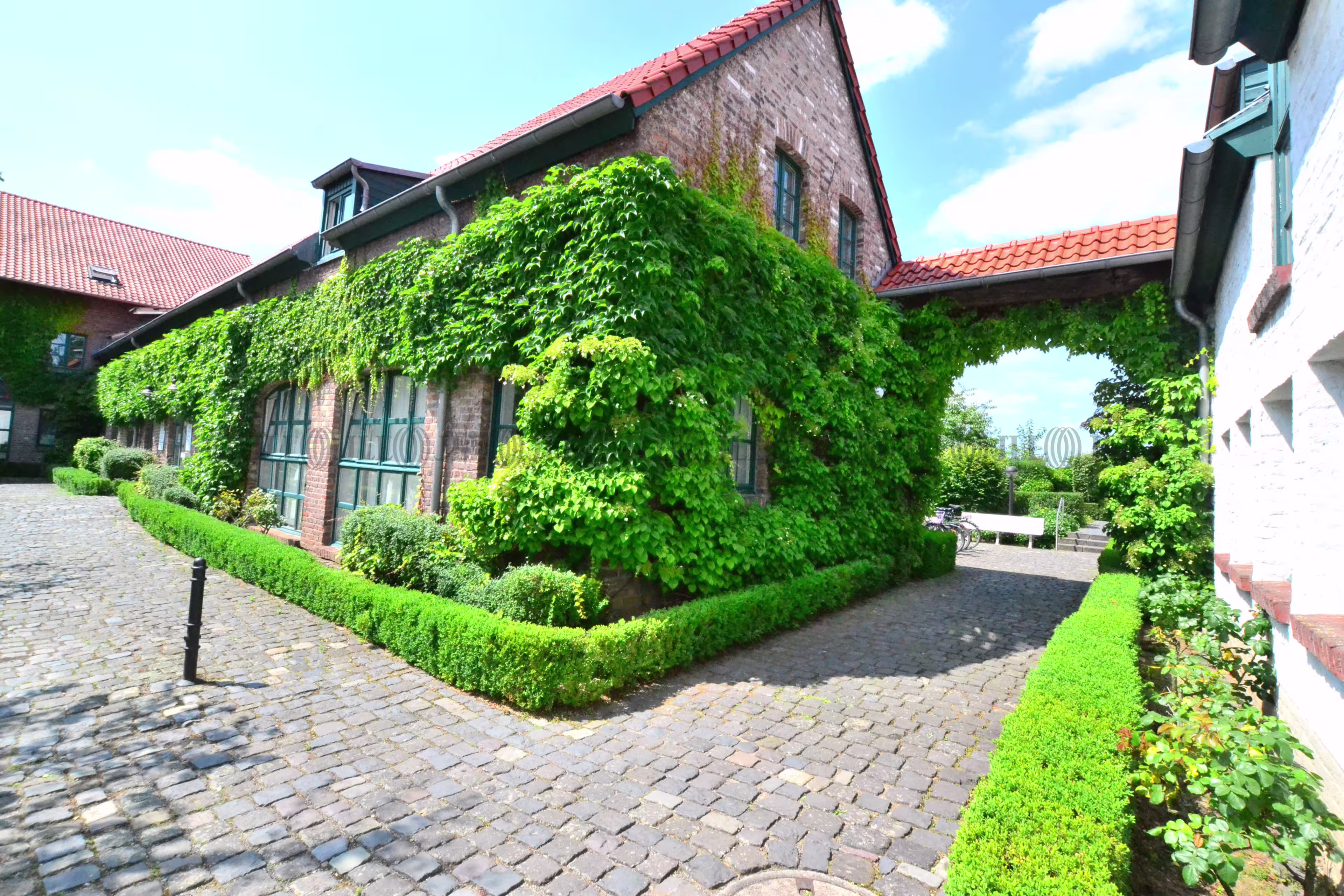 Büroimmobilie - Köln, Poll - K0291