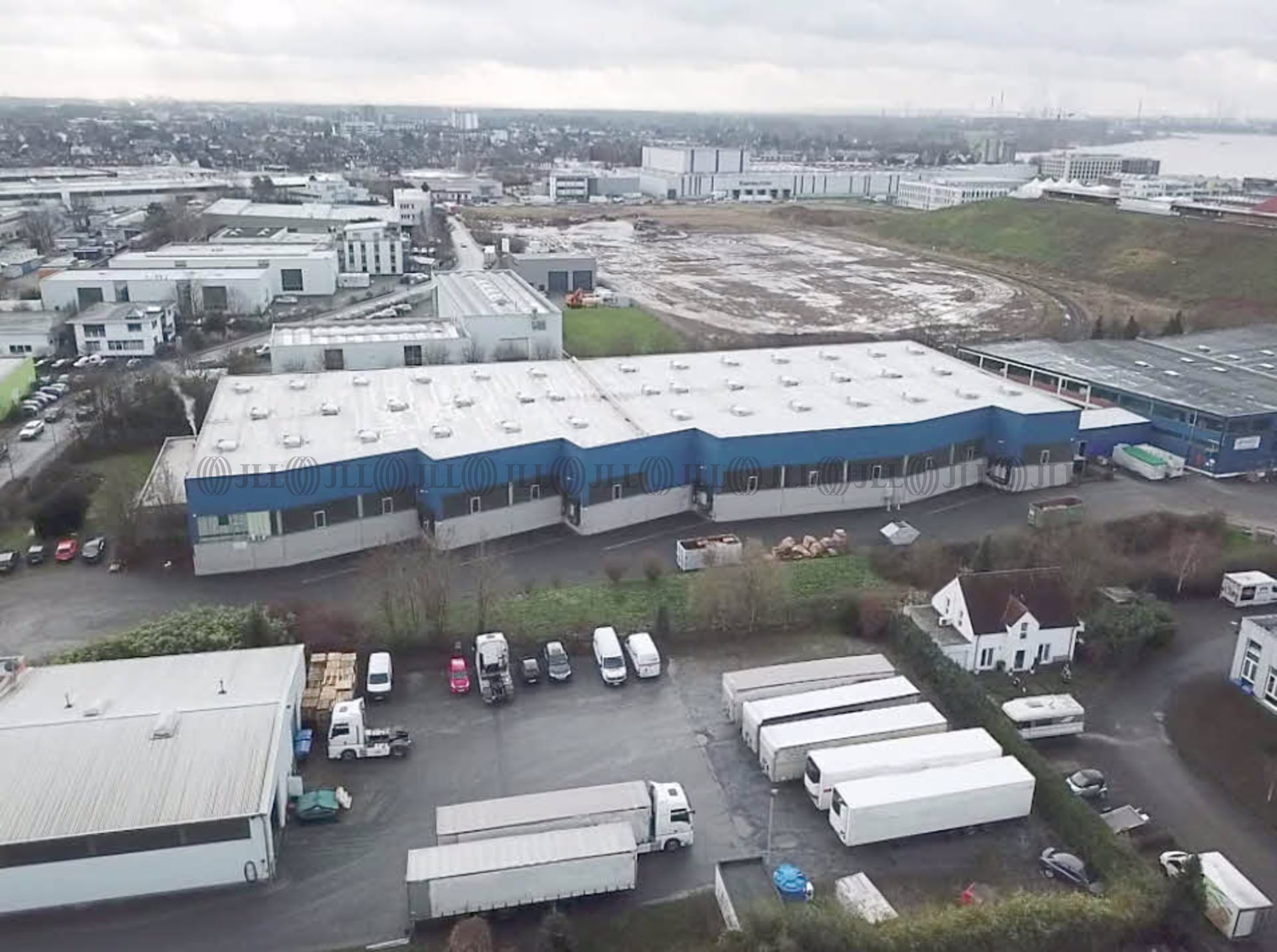 Hallen - Monheim am Rhein - D1011