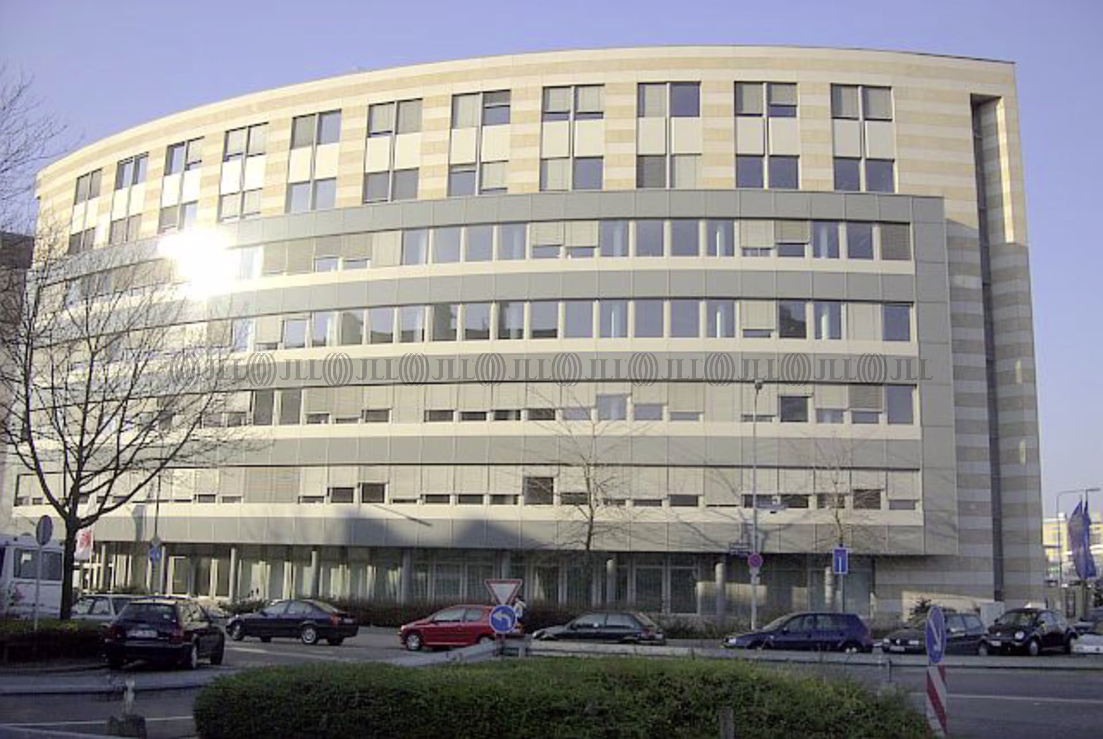 Büroimmobilie - Frankfurt am Main, Gallusviertel - F2728