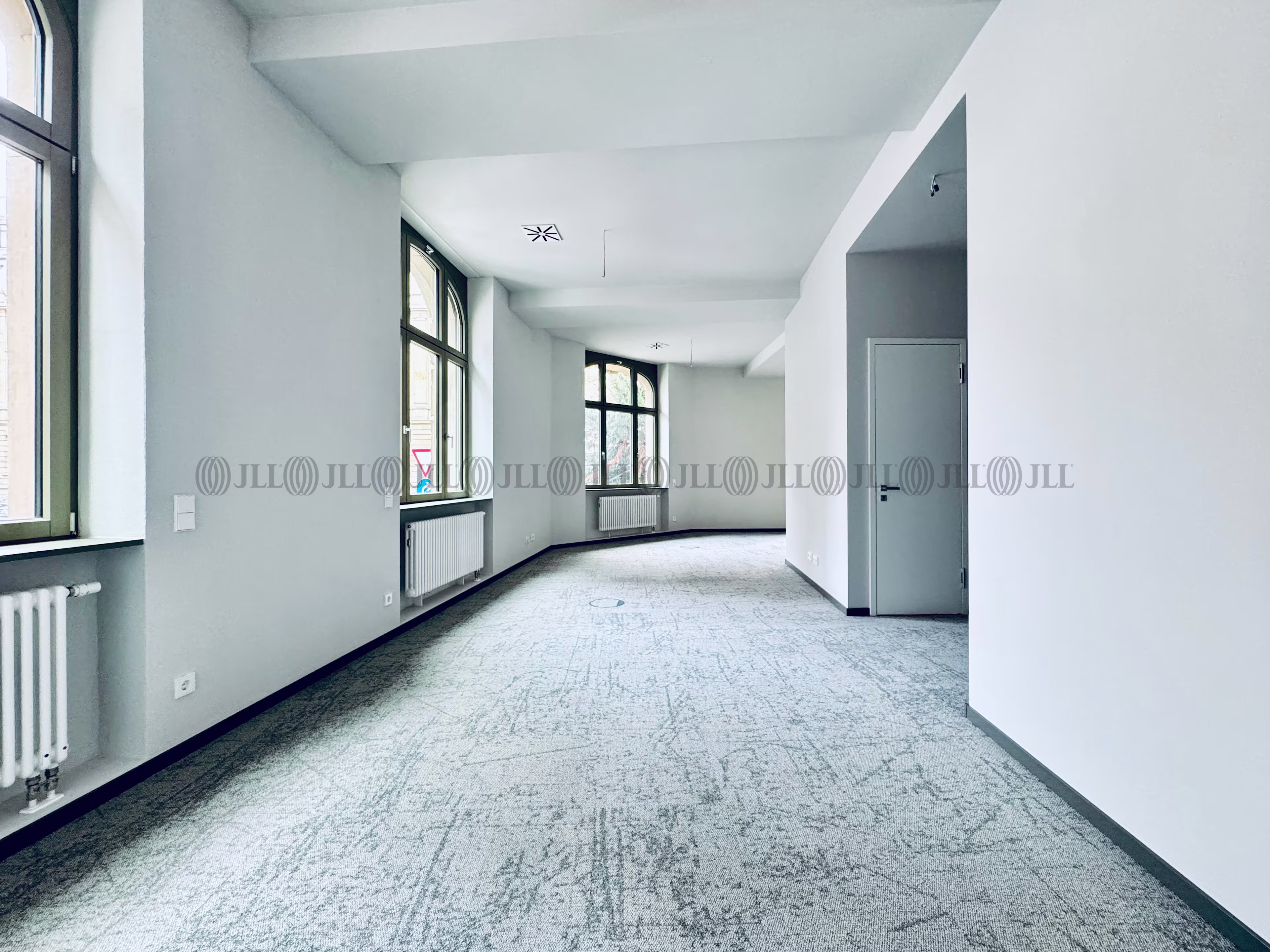 Büroimmobilie - Frankfurt am Main, Bahnhofsviertel - F3157