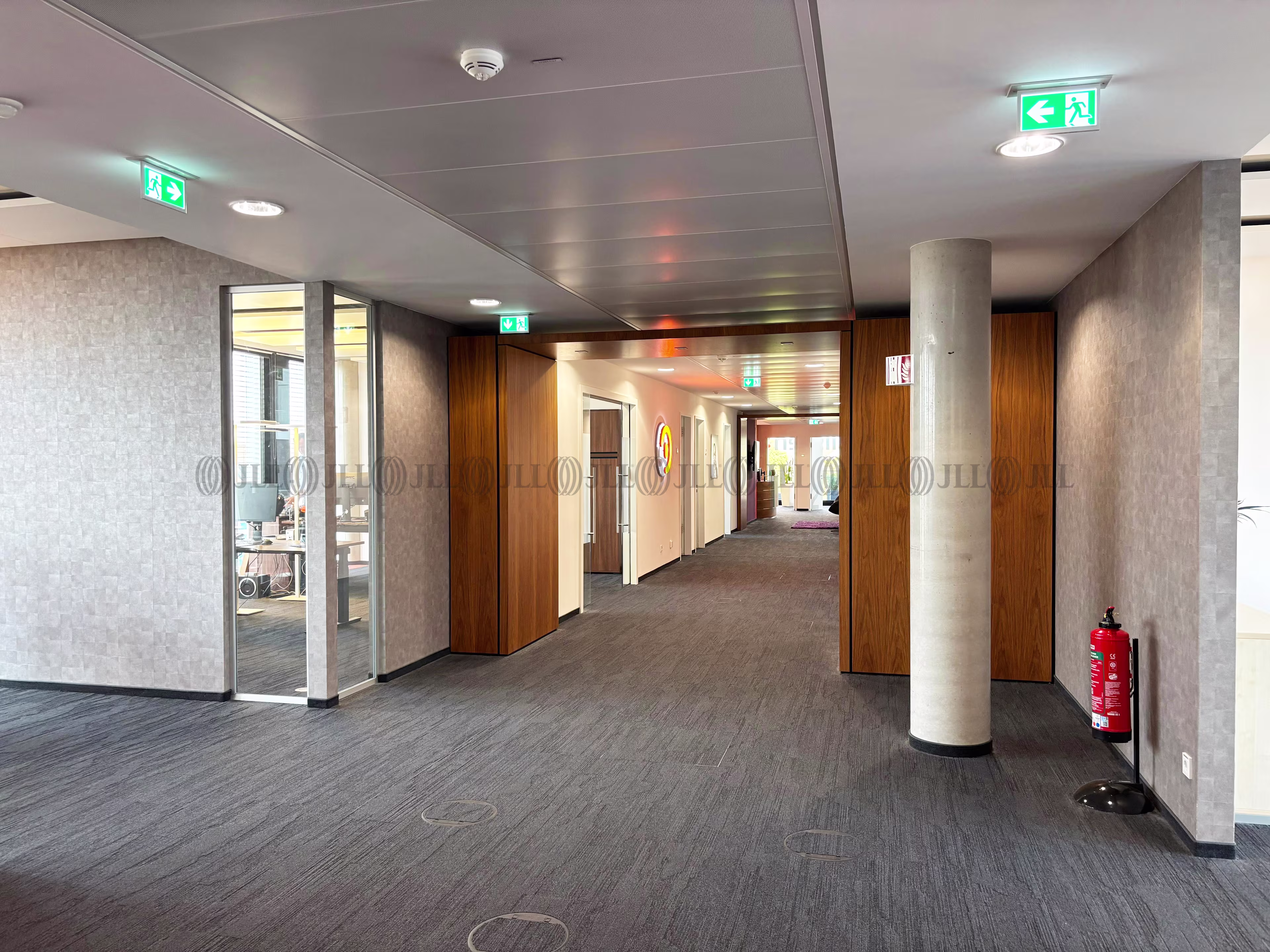 Theo-Champion-Straße 1