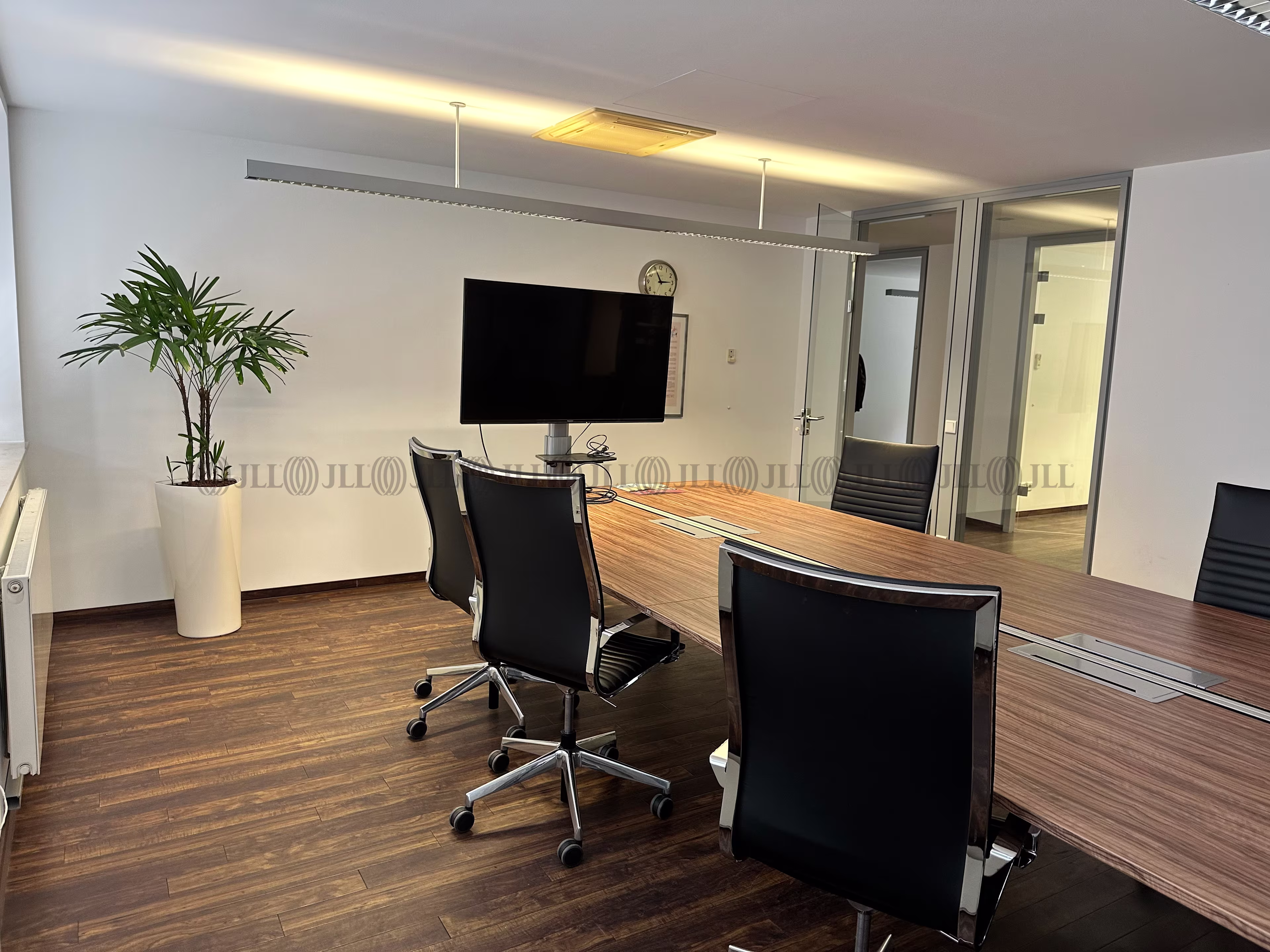 Louise-Dumont-Straße 5