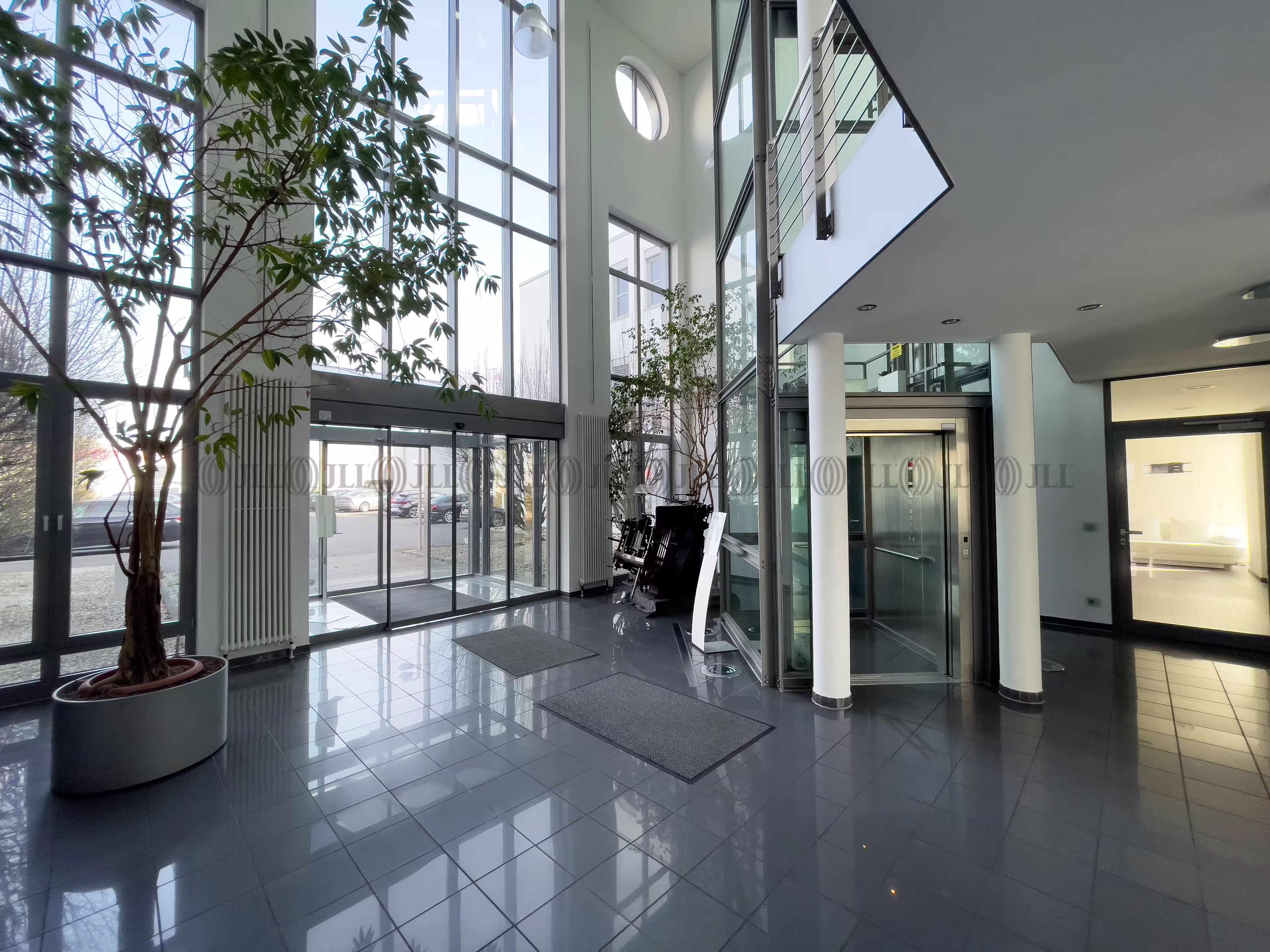 Büroimmobilie - Langenfeld (Rhld.) - D3437