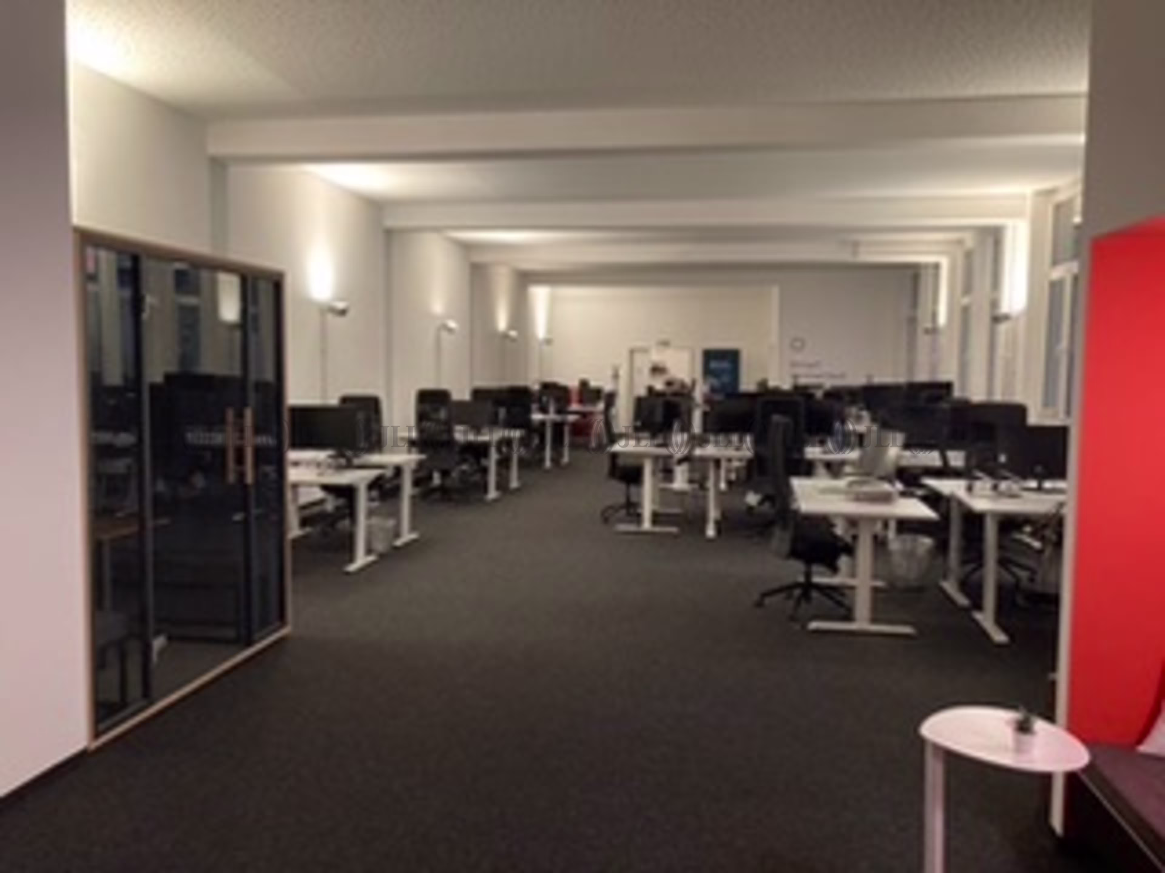 Büroimmobilie - Frankfurt am Main, Gallusviertel - F2553