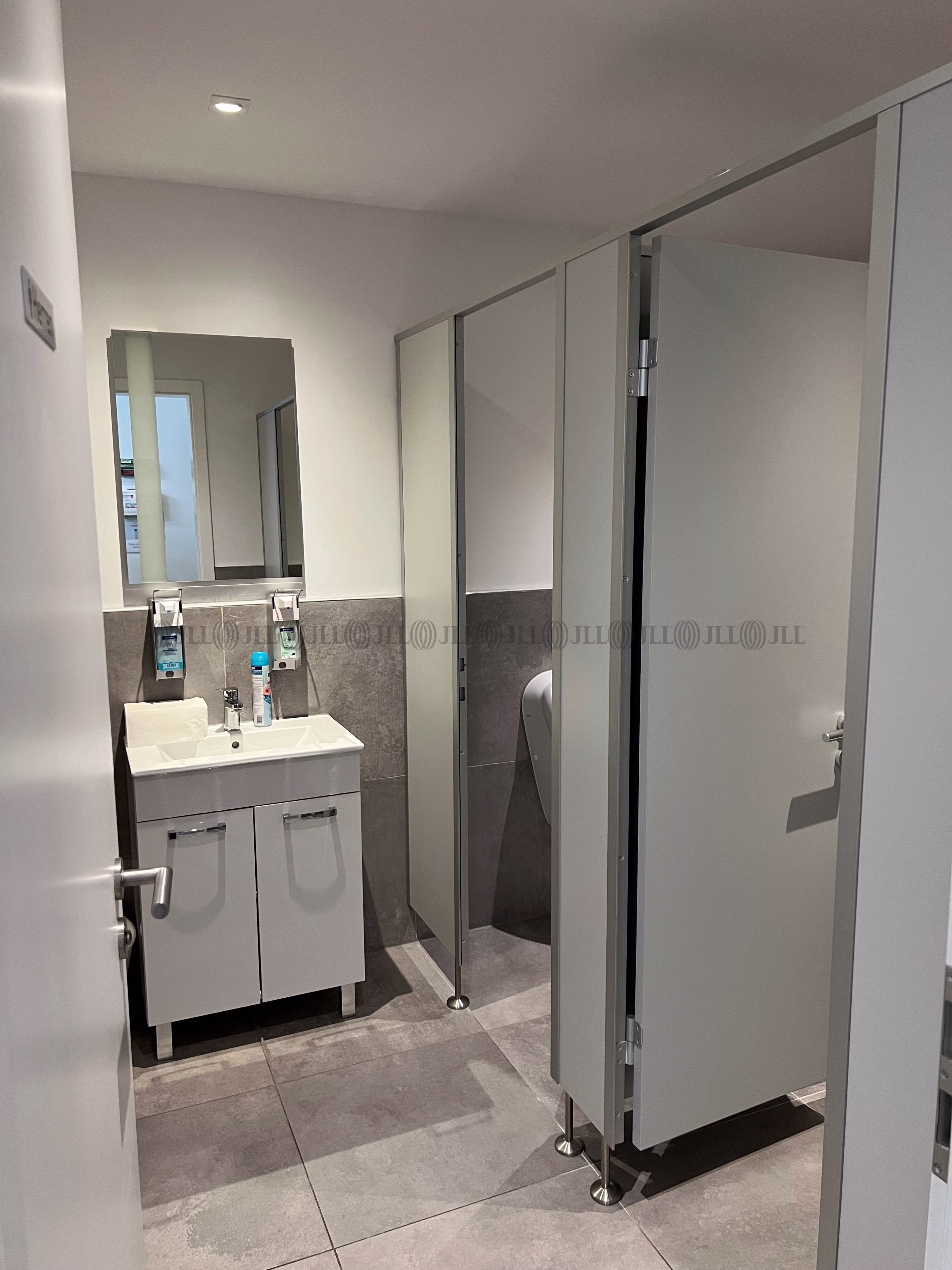 Büroimmobilie - Frankfurt am Main, Bahnhofsviertel - F0735