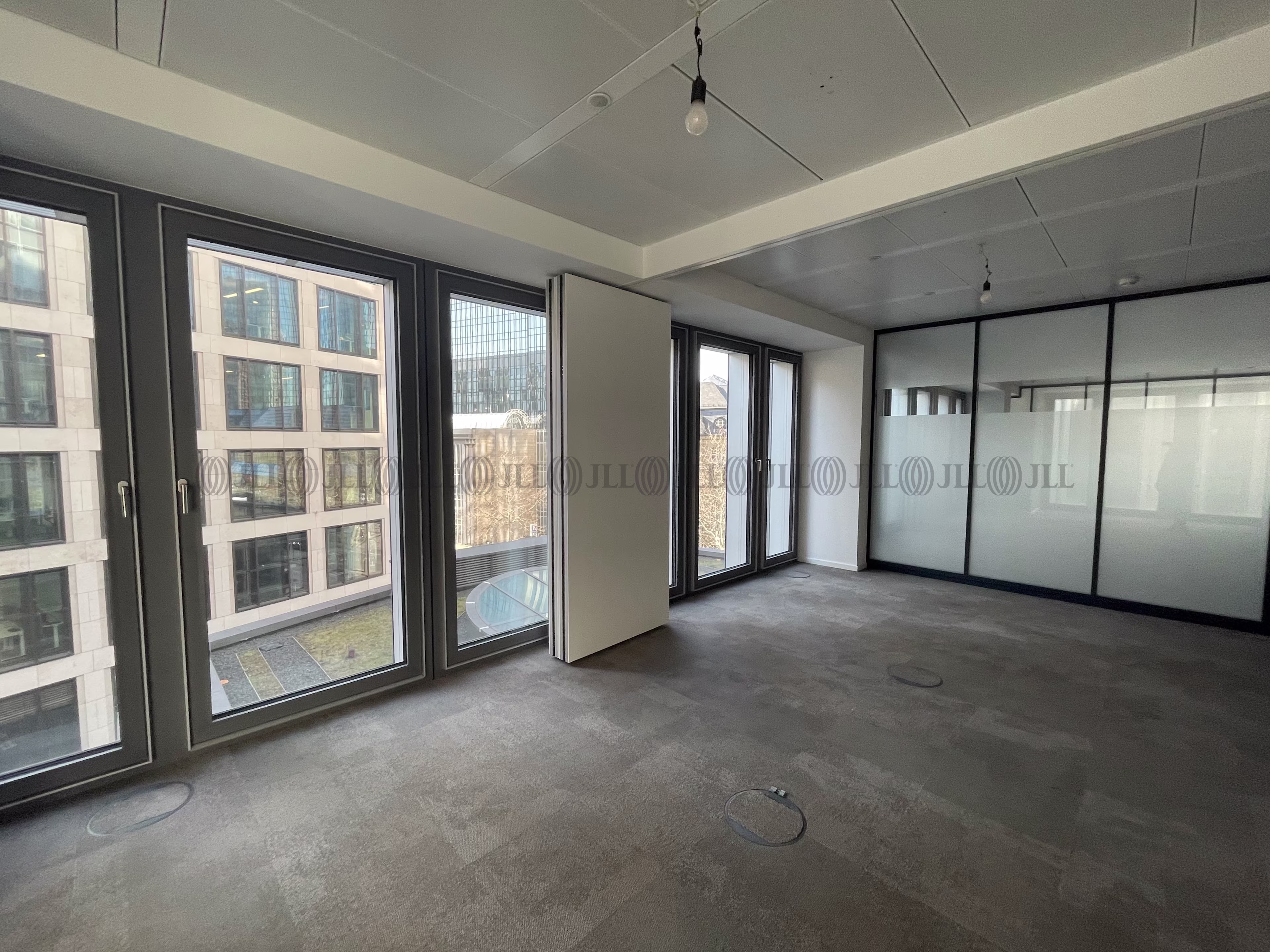 Büroimmobilie - Frankfurt am Main, Bahnhofsviertel - F1001