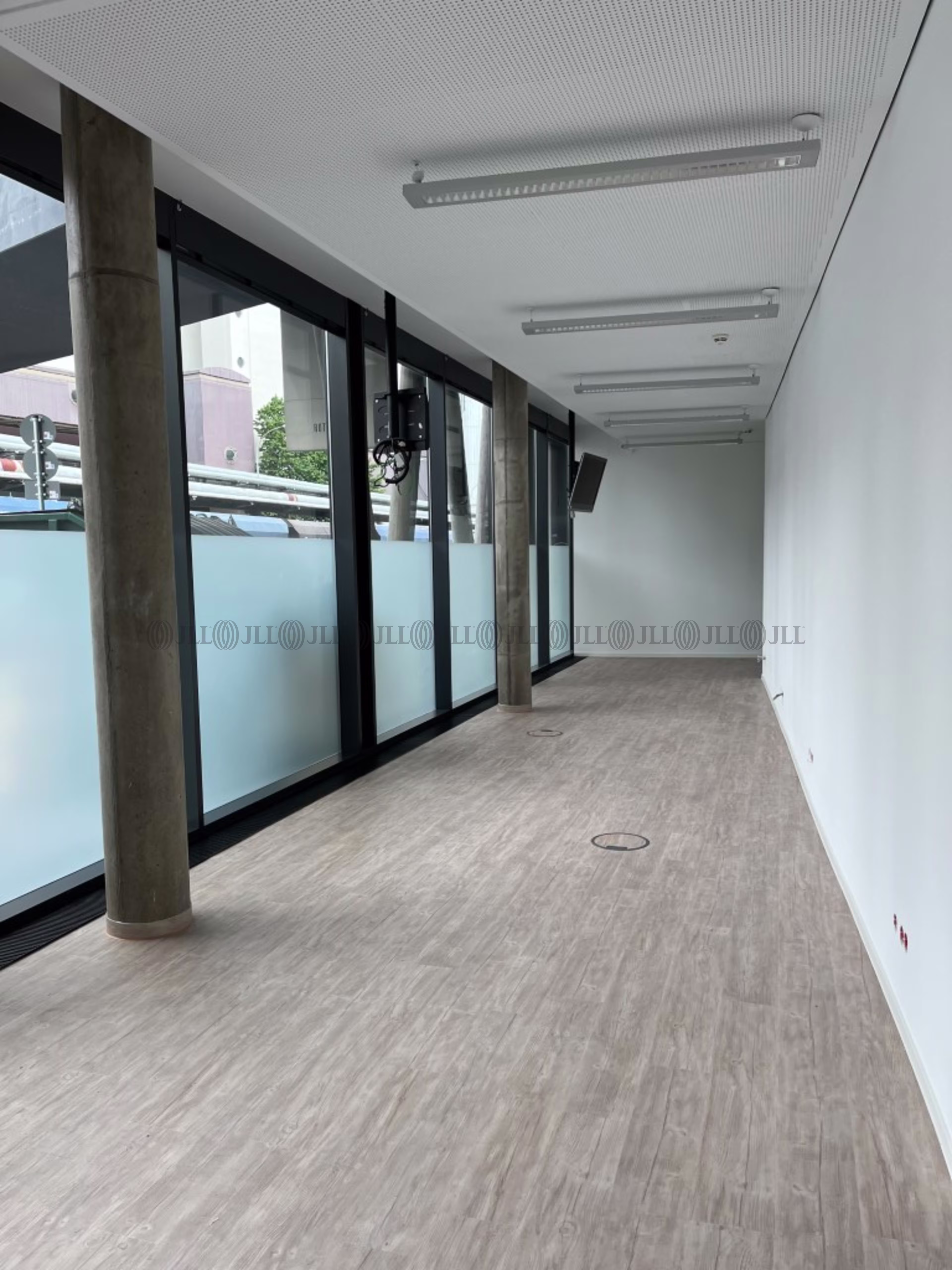 Büroimmobilie - Frankfurt am Main, Gutleutviertel - D0020