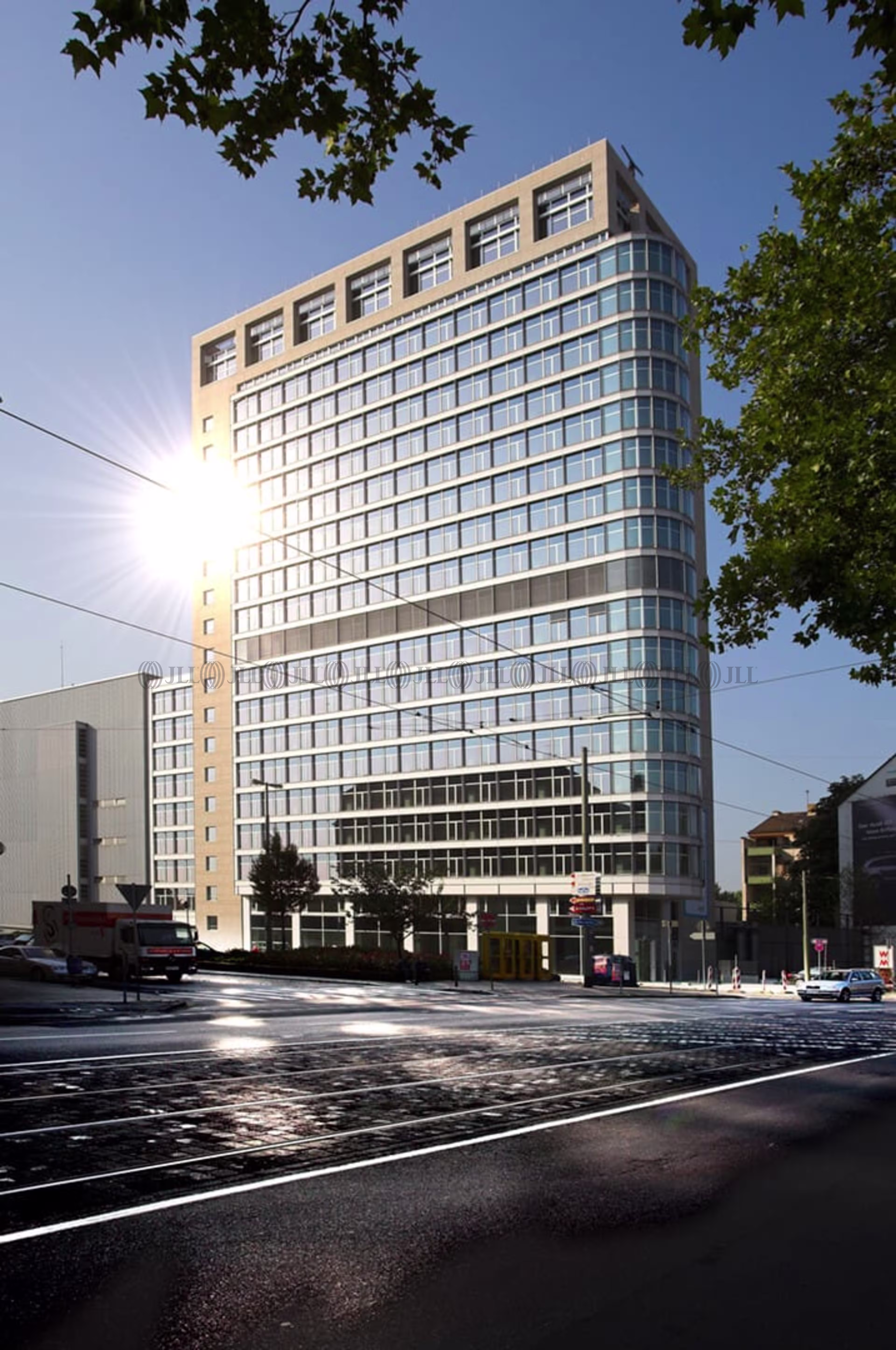 Büroimmobilie - Frankfurt am Main, Ostend - F0294