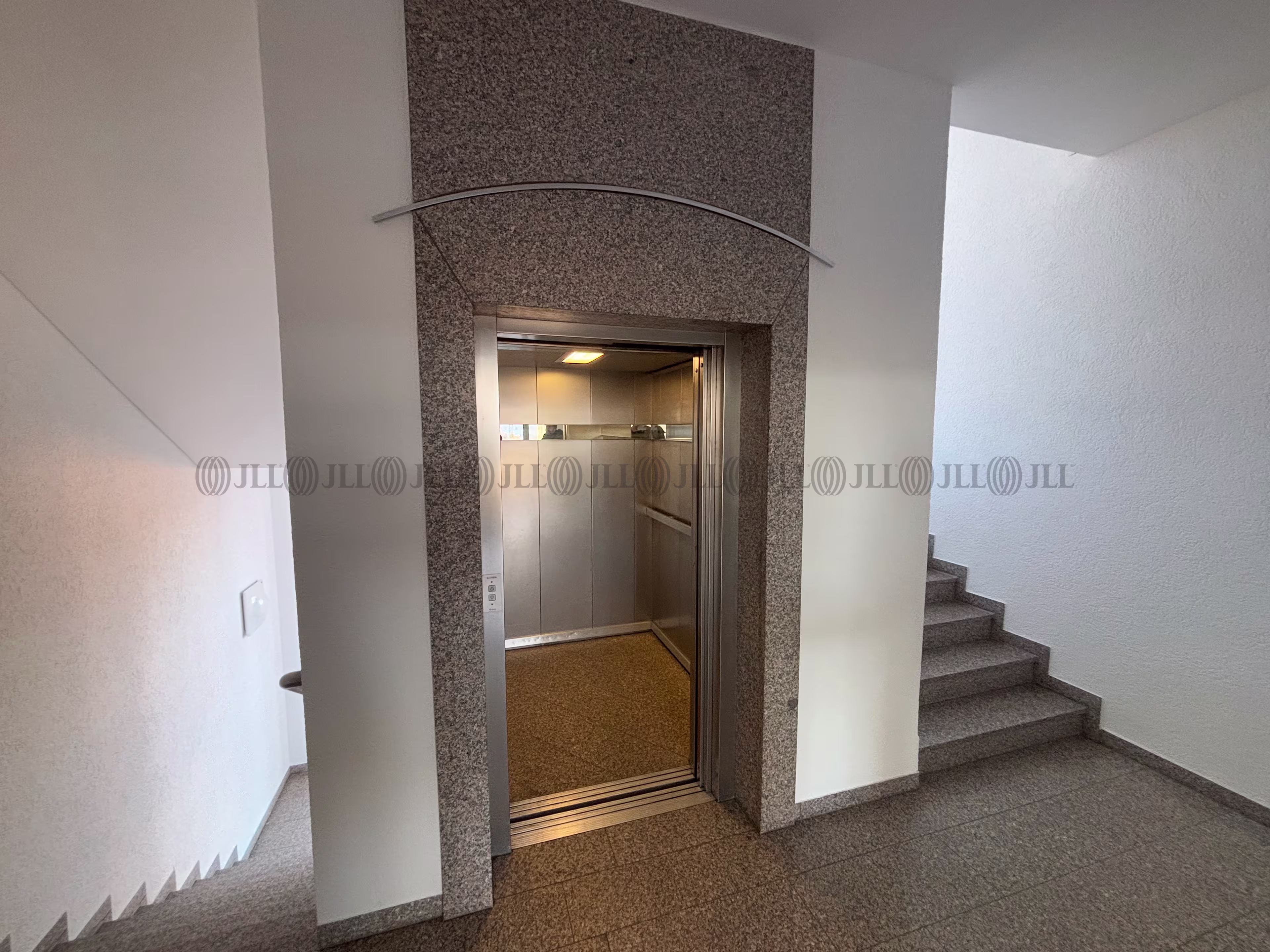 Büroimmobilie - Nürnberg, Nordöstliche Außenstadt - M1183