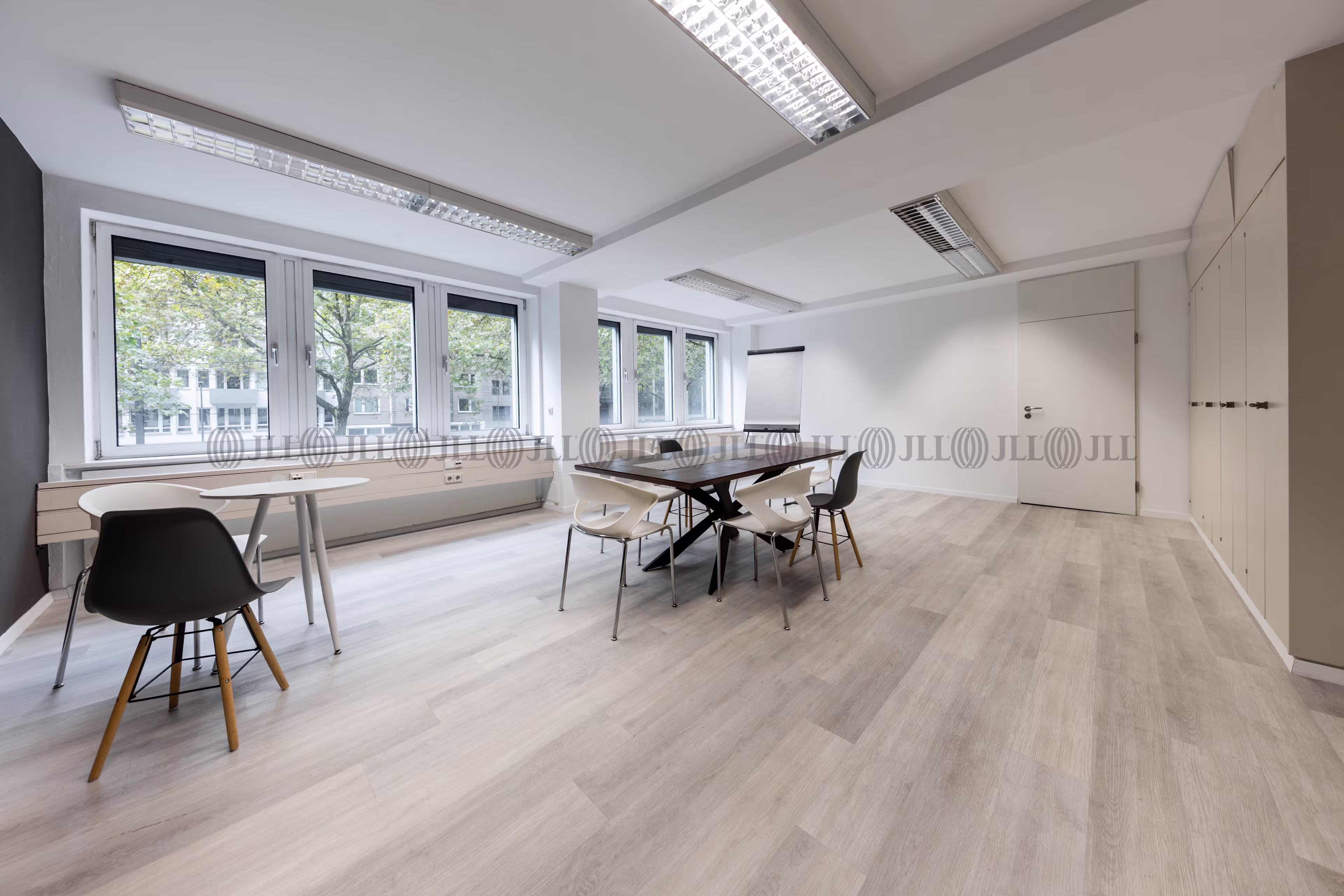 Büroimmobilie - Düsseldorf, Stadtmitte - D0073