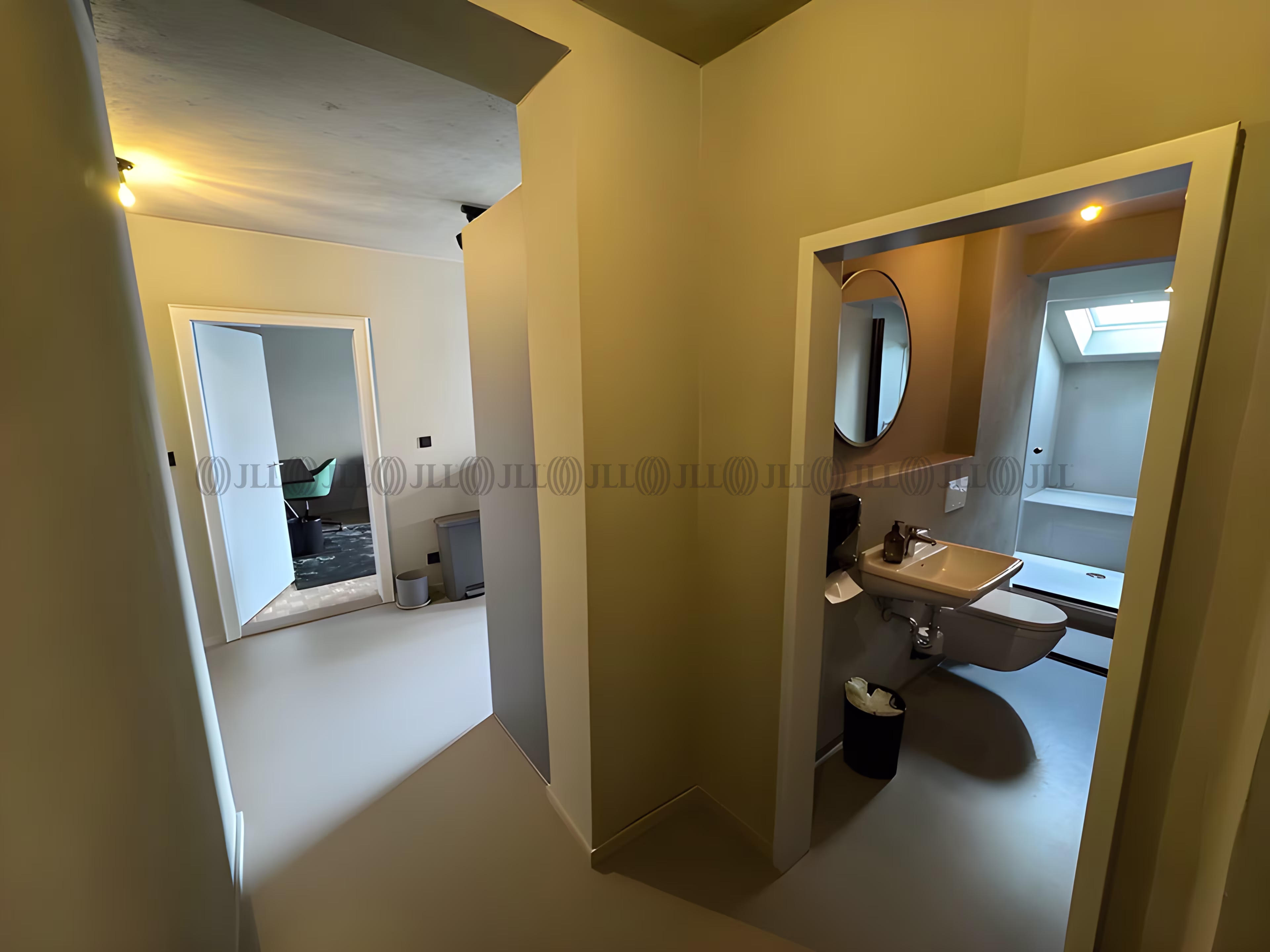 Büroimmobilie - Ottensoos - M2338