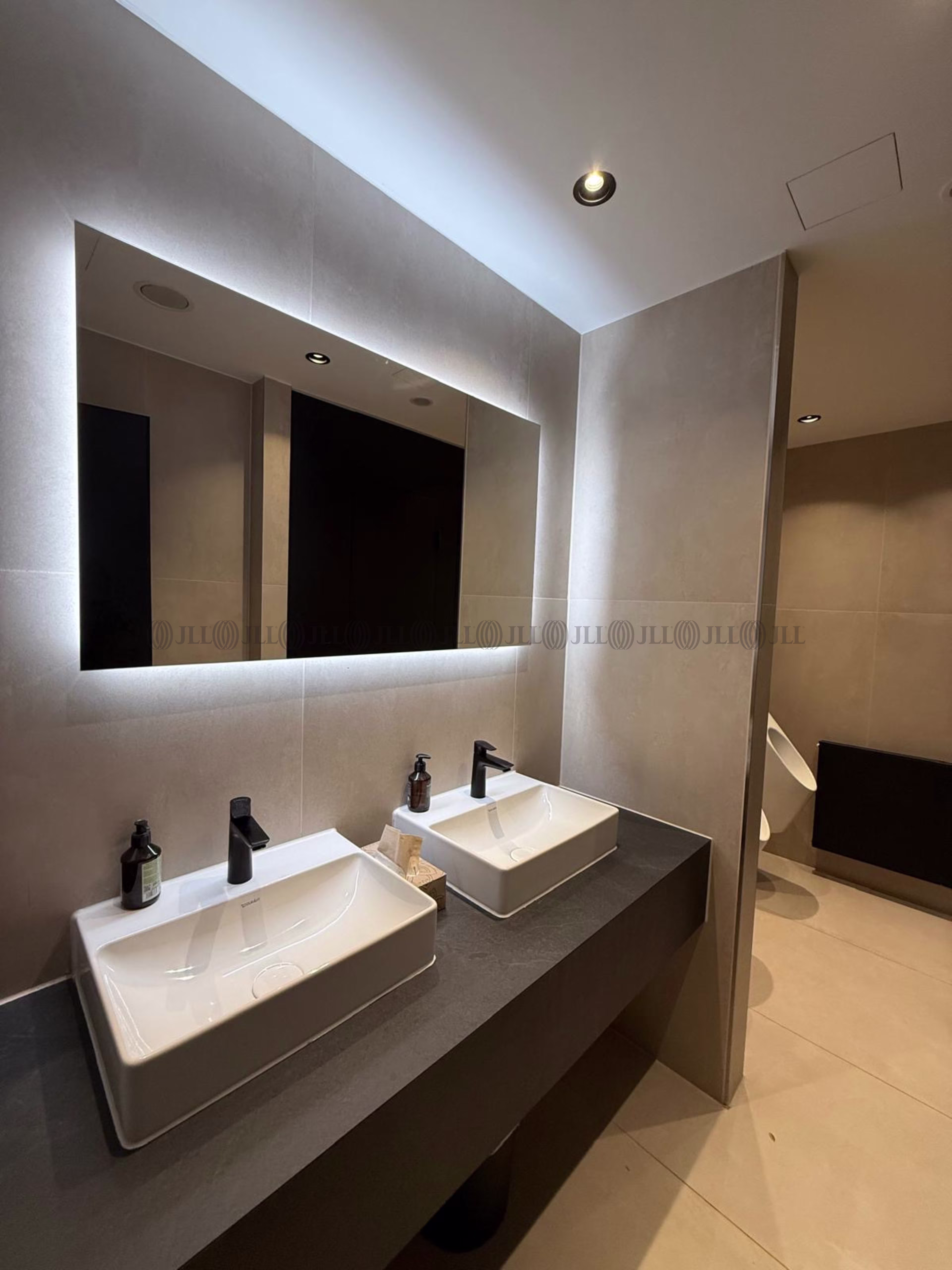 Büroimmobilie - Frankfurt am Main, Sachsenhausen-Nord - F0092