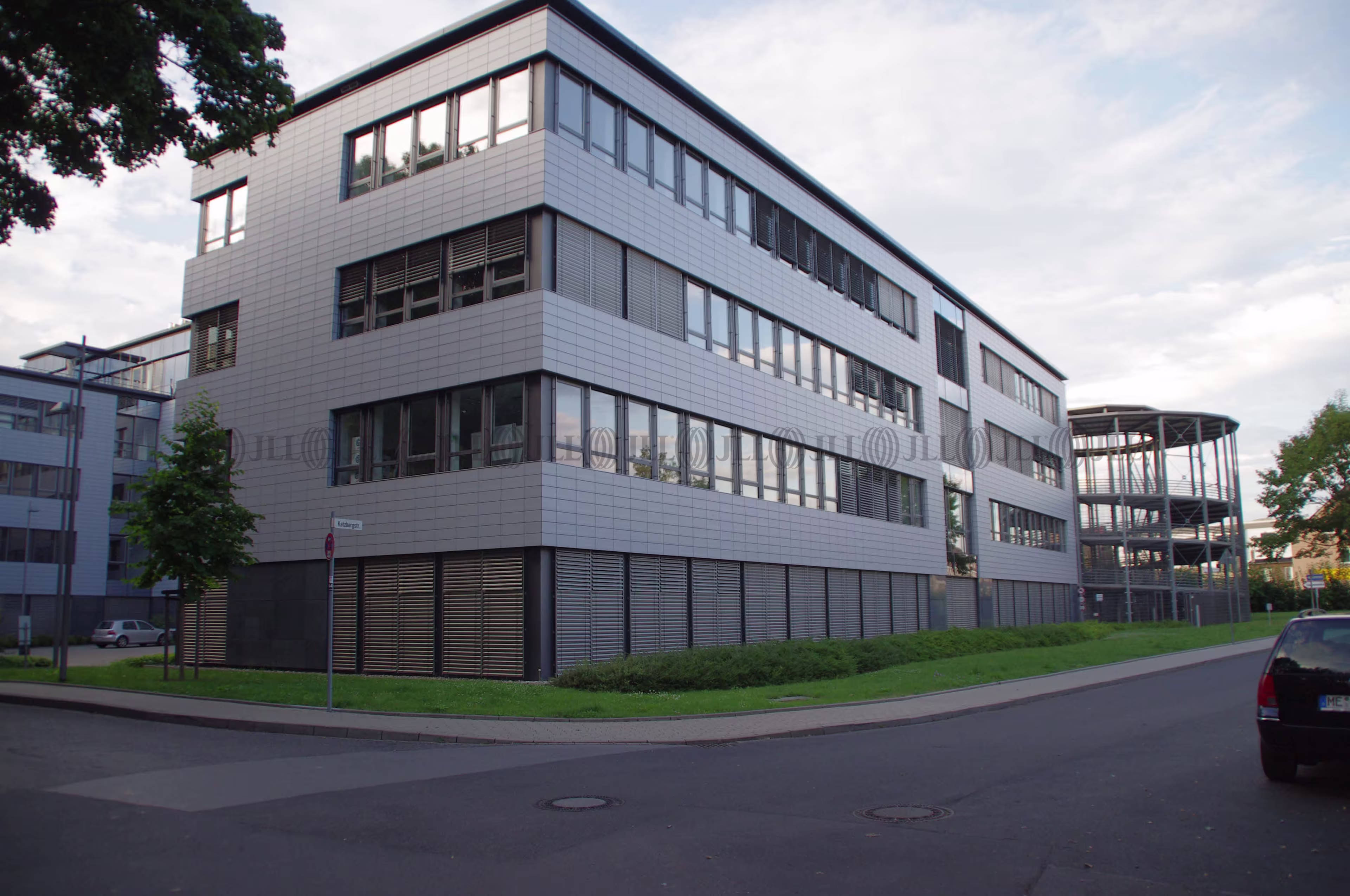 Büroimmobilie - Langenfeld - D0225