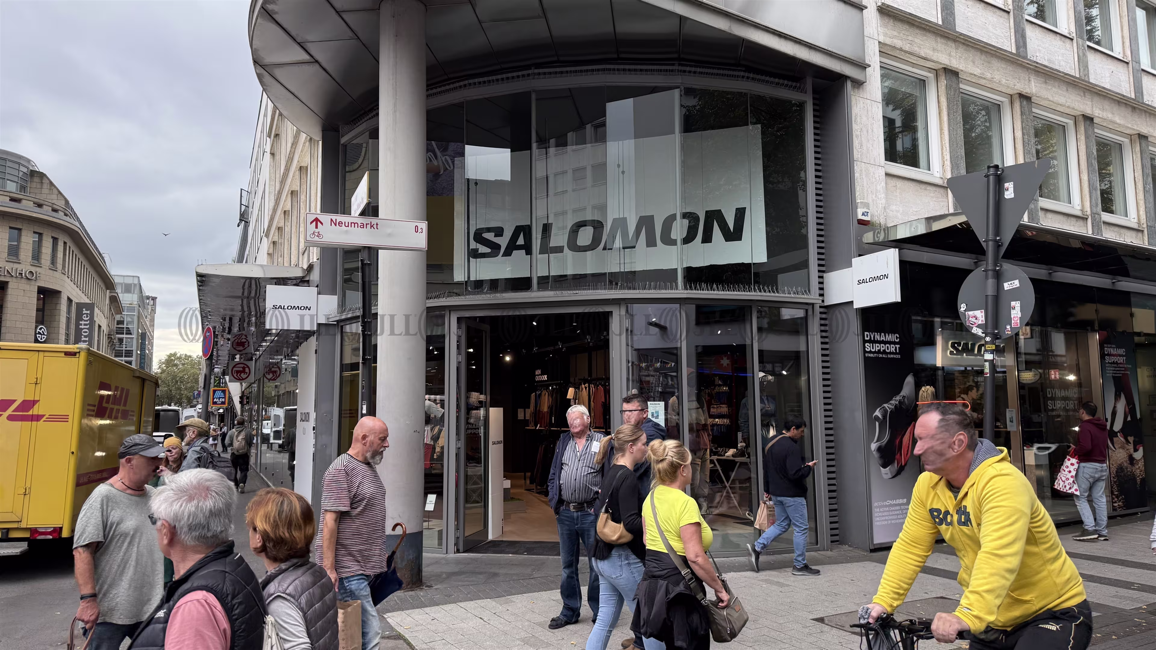 Einzelhandel - Köln, Altstadt-Nord - E1362