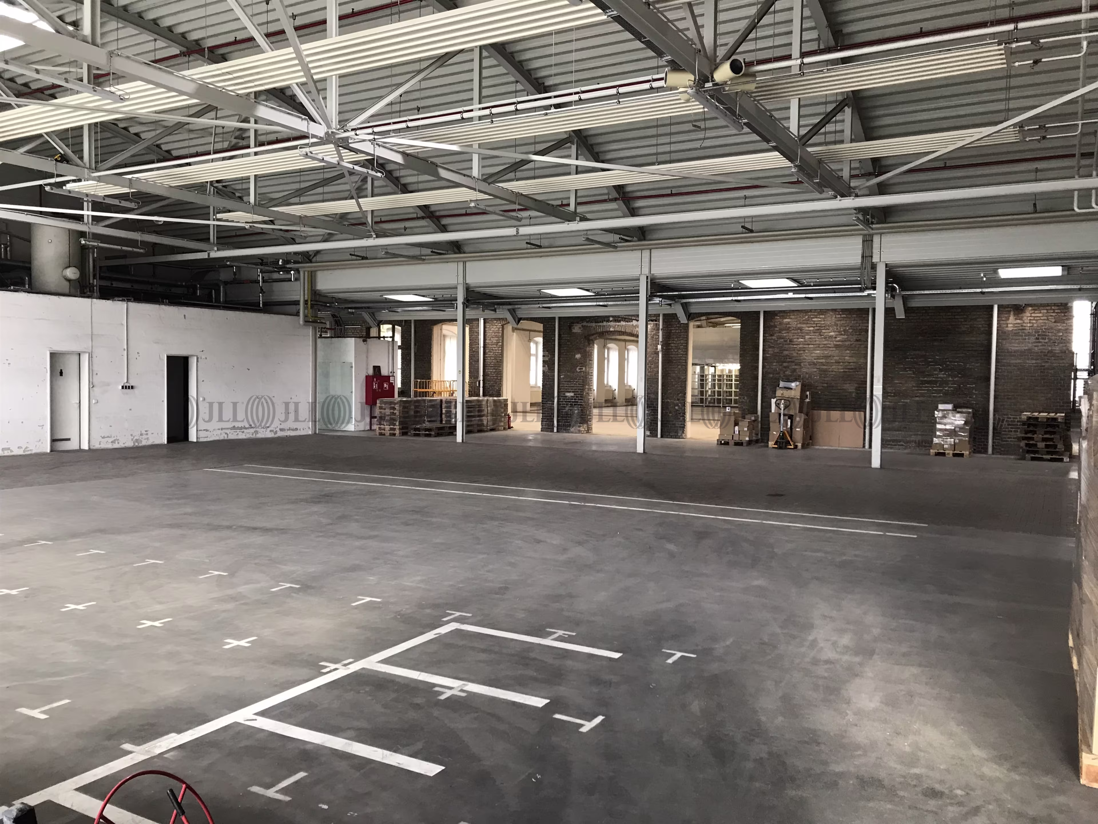 Hallen - Trebbin - B1761