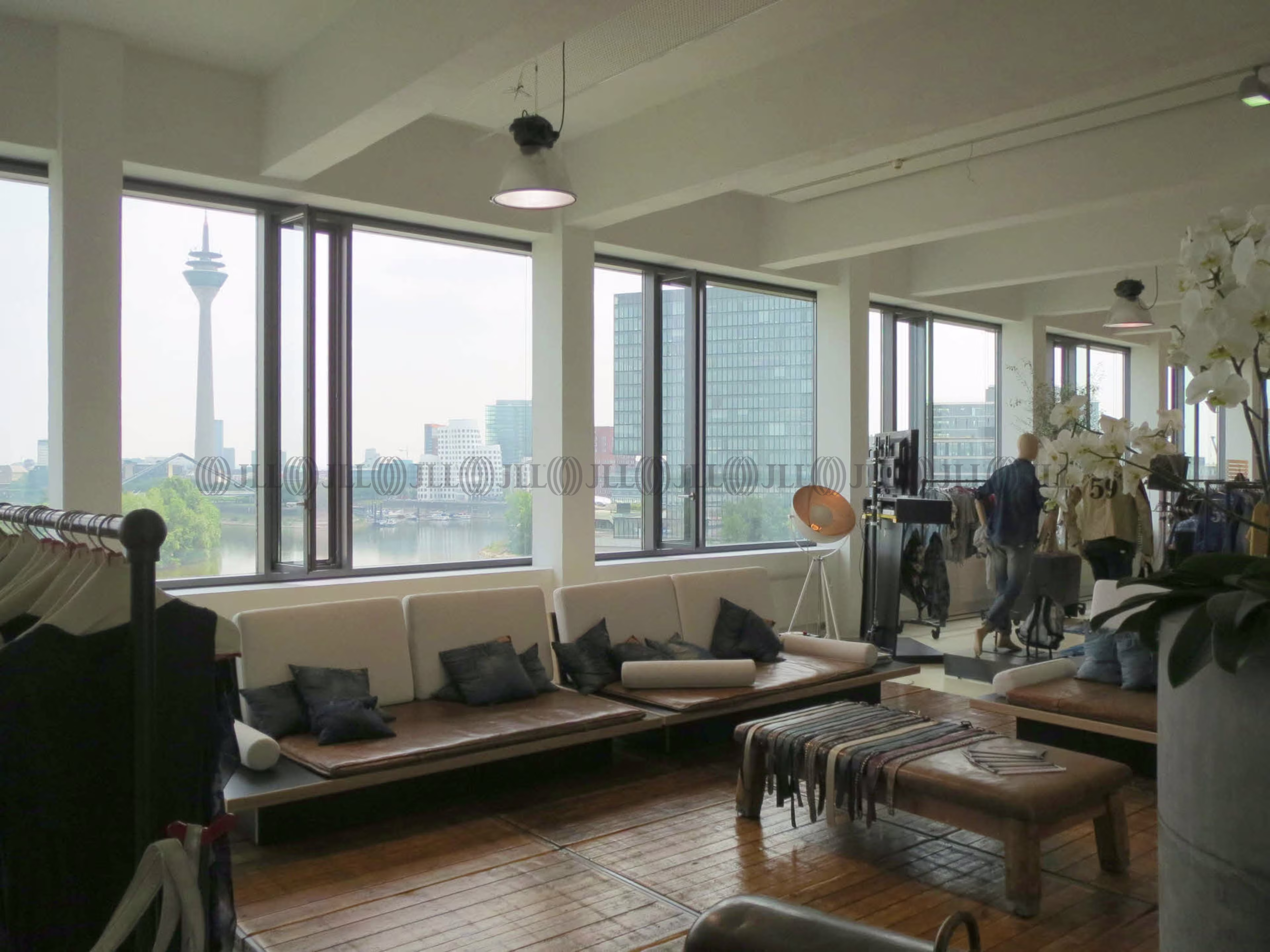 Büroimmobilie - Düsseldorf, Hafen - D0179