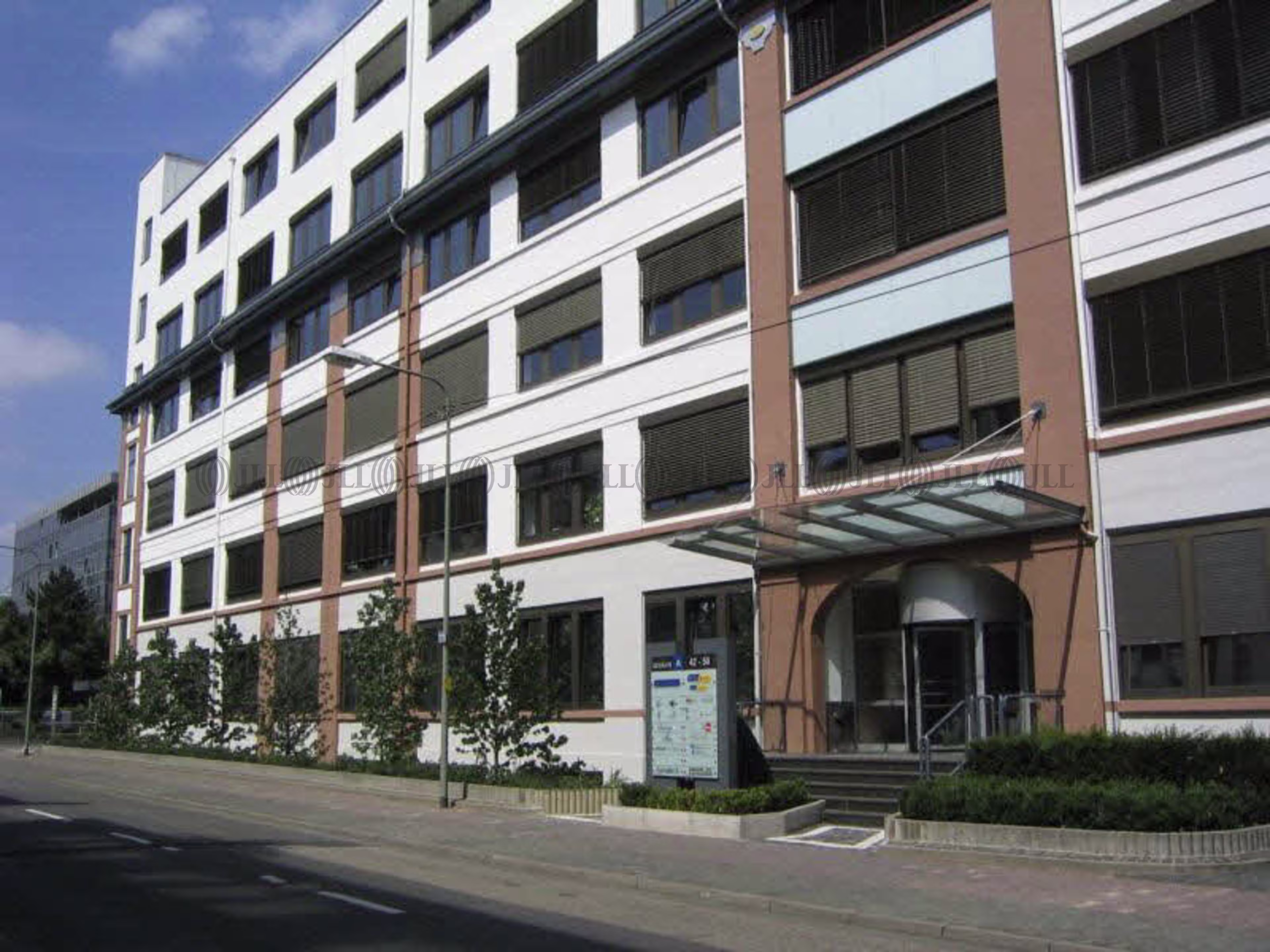 Büroimmobilie - Frankfurt am Main, Rödelheim - F0881