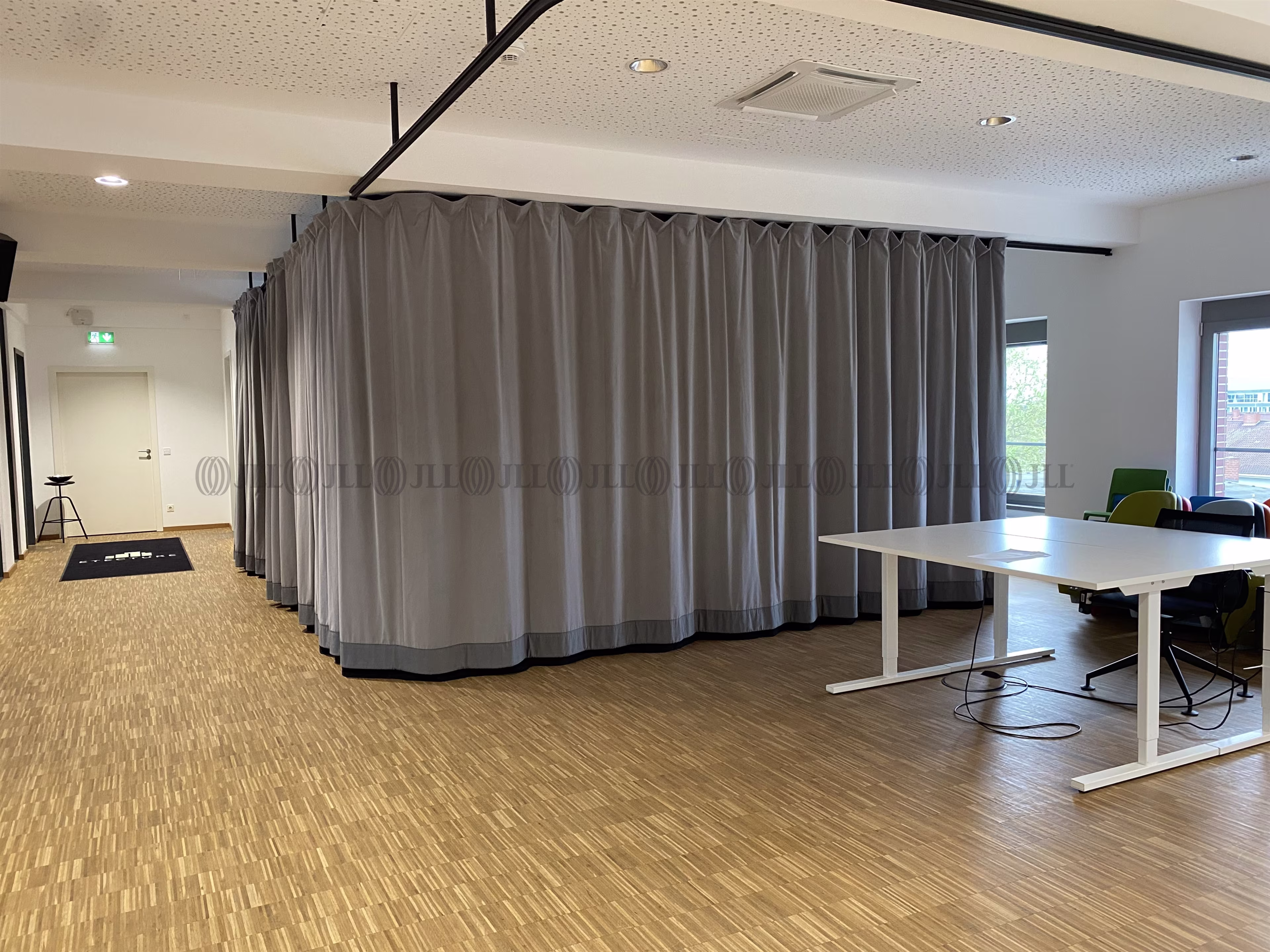 Büroimmobilie - Frankfurt am Main, Bockenheim - F0133