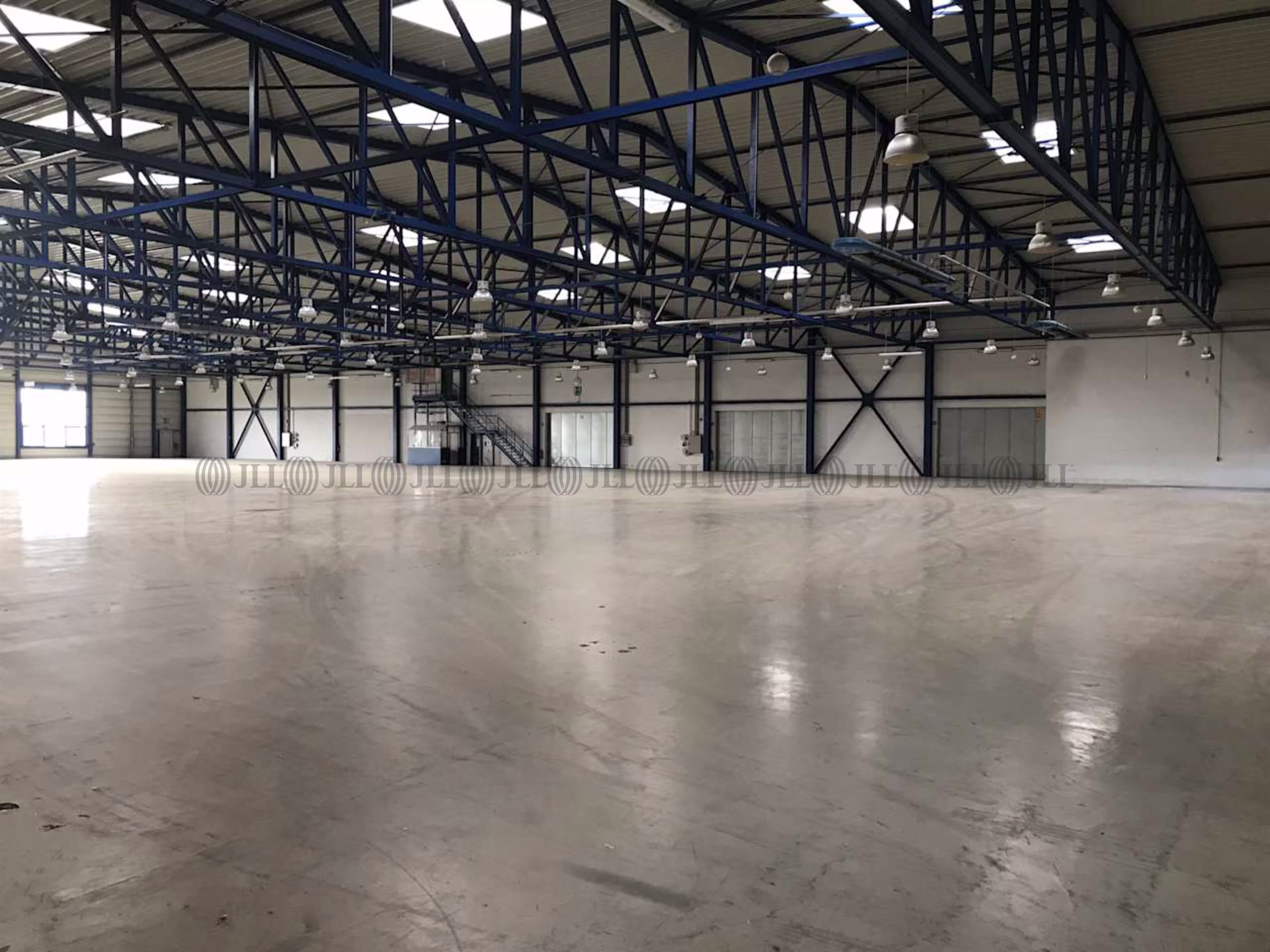 Hallen - Stendal - B3138