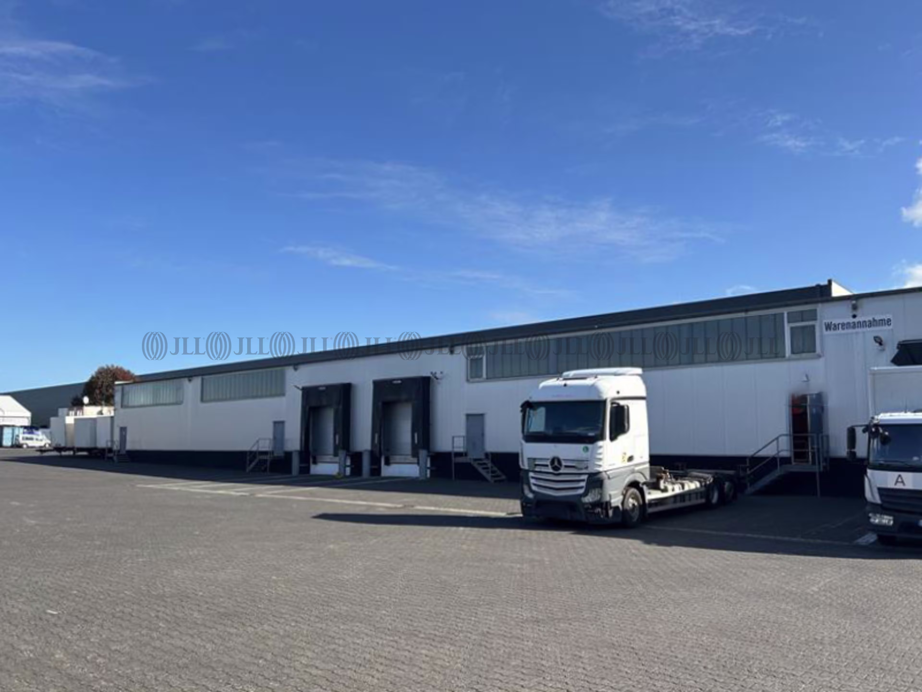 Hallen - Dormagen - D3210